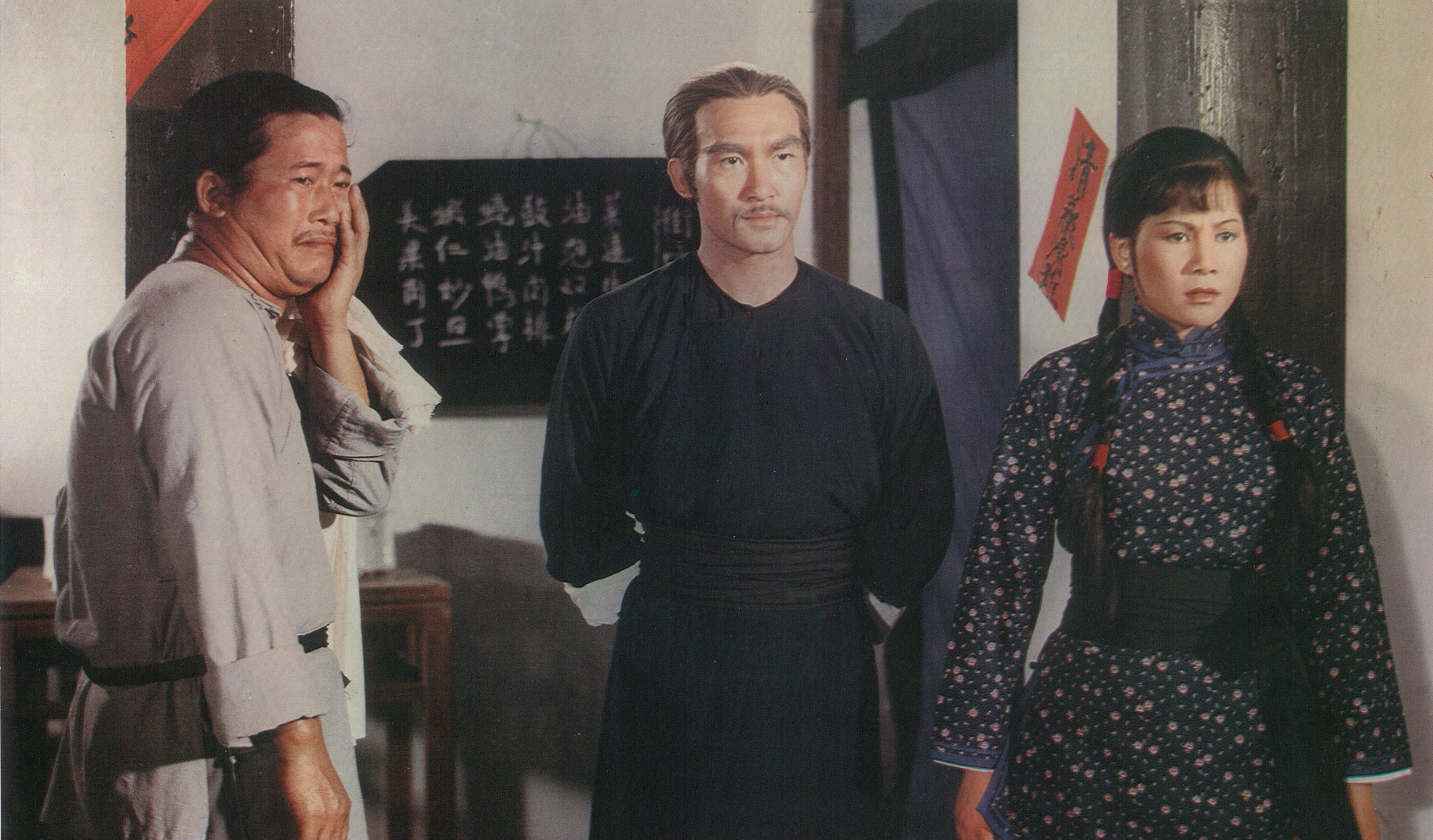 The Hong Kong Film Archive of the Leisure and Cultural Services Department will screen "Warriors Two" (1978) on October 27 (Sunday) at 5.30pm, allowing the audience to revisit this Wing Chun-themed classic acted by martial arts superstar Sammo Hung. Photo shows a film still of "Warriors Two". (©️2010 Fortune Star Media Limited All Rights Reserved)