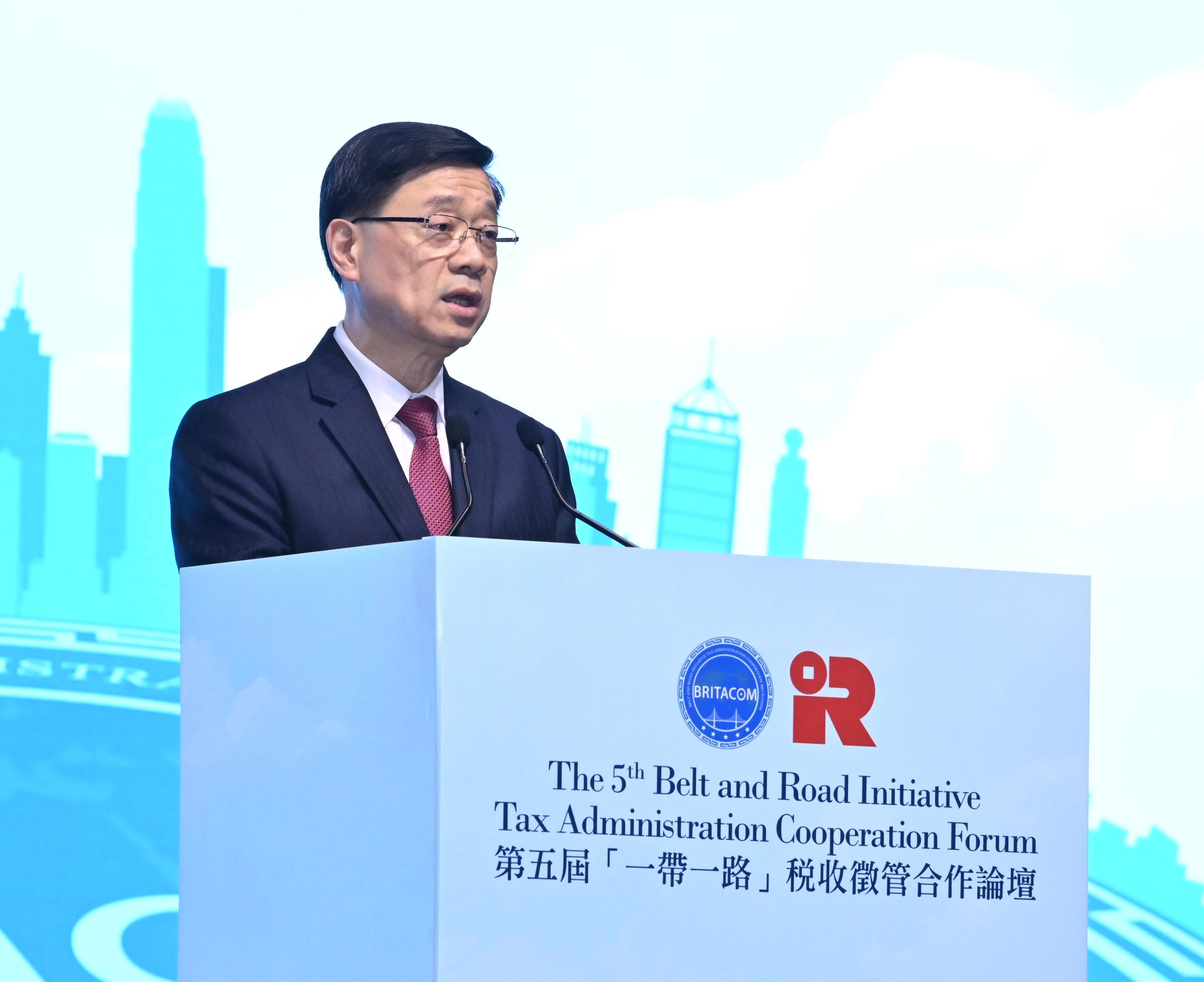 The three-day 5th Belt and Road Initiative Tax Administration Cooperation Forum hosted by the Inland Revenue Department opened today (September 24). Photo shows the Chief Executive, Mr John Lee, speaking at the opening ceremony.