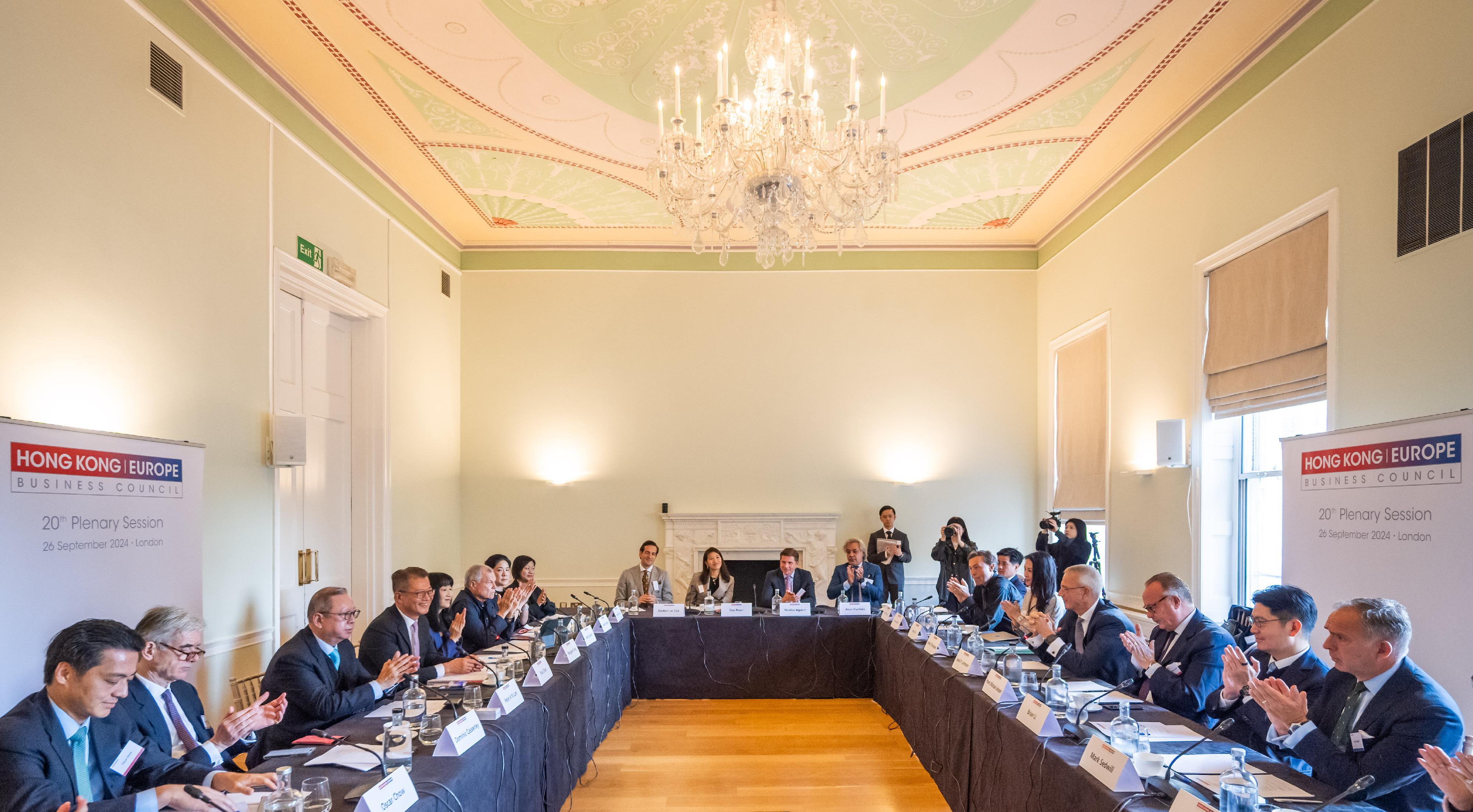 The Financial Secretary, Mr Paul Chan (fourth left), speaks at the Hong Kong-Europe Business Council Plenary held in London yesterday (September 26, London time).

