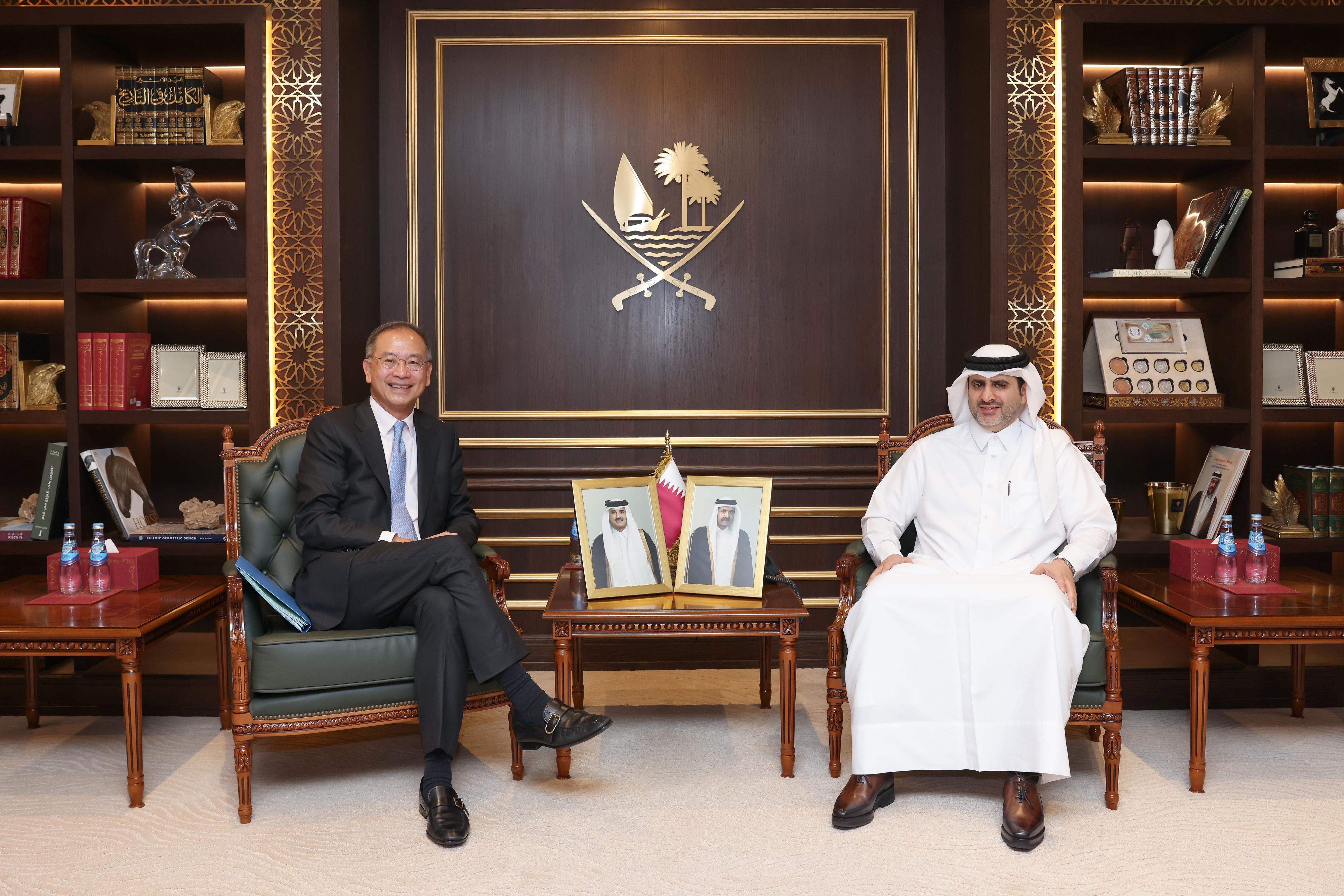 The Chief Executive of the Hong Kong Monetary Authority, Mr Eddie Yue (left), meets with the Governor of the Qatar Central Bank, H.E. Sheikh Bandar bin Mohammed bin Saoud Al-Thani (right) on 3 October (Doha time).