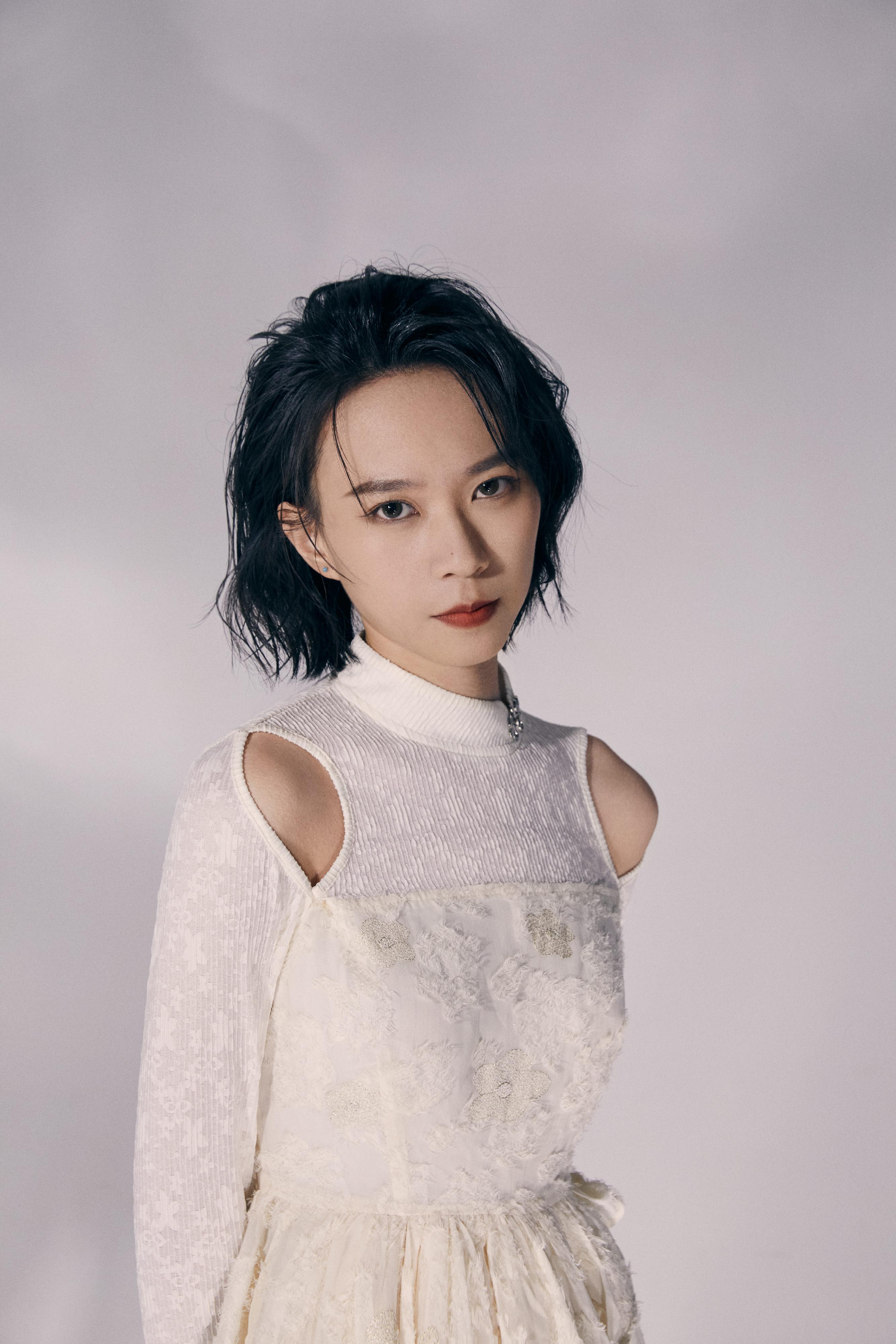 The 4th Guangdong-Hong Kong-Macao Greater Bay Area Culture and Arts Festival is presenting the "POP KONG" concert on October 31 and November 1 at the Hong Kong Cultural Centre, featuring singer-songwriters from Hong Kong and the Mainland. Photo shows Mainland singer-songwriter Haibhue.