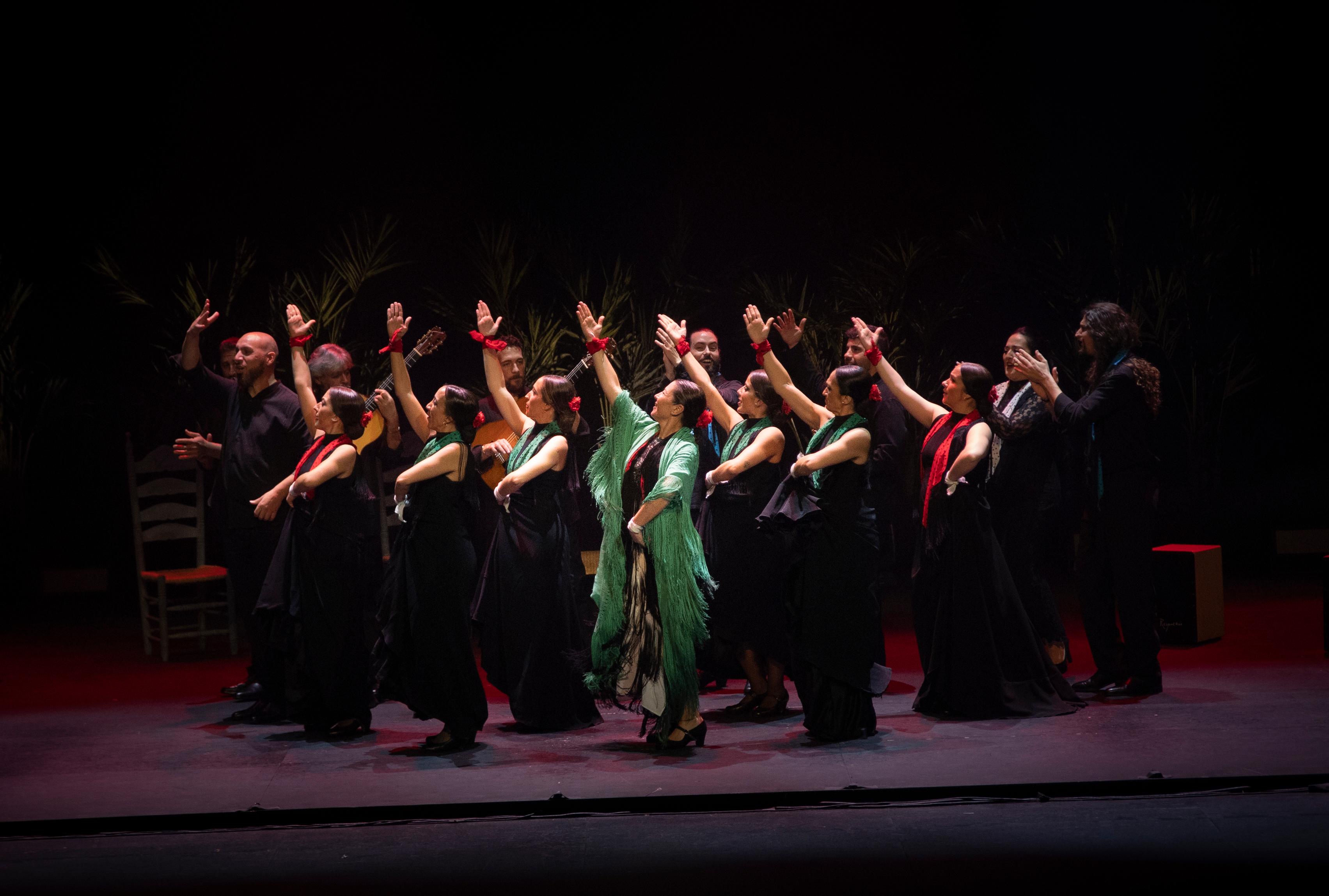 World-renowned Spanish flamenco diva Sara Baras will visit Hong Kong and bring her company's latest creation, "Vuela", for its Asian premiere in December. Photo shows "Vuela" (Source of photo: Sofia Wittert).