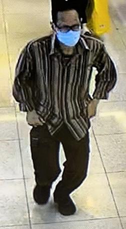 Yeung Kam-fai, aged 59, is about 1.65 metres tall, 60 kilograms in weight and of thin build. He has a pointed face with yellow complexion and short black hair. He was last seen wearing a brown striped shirt, dark green trousers, black sneakers, brownish-black plastic glasses and a blue mask.
