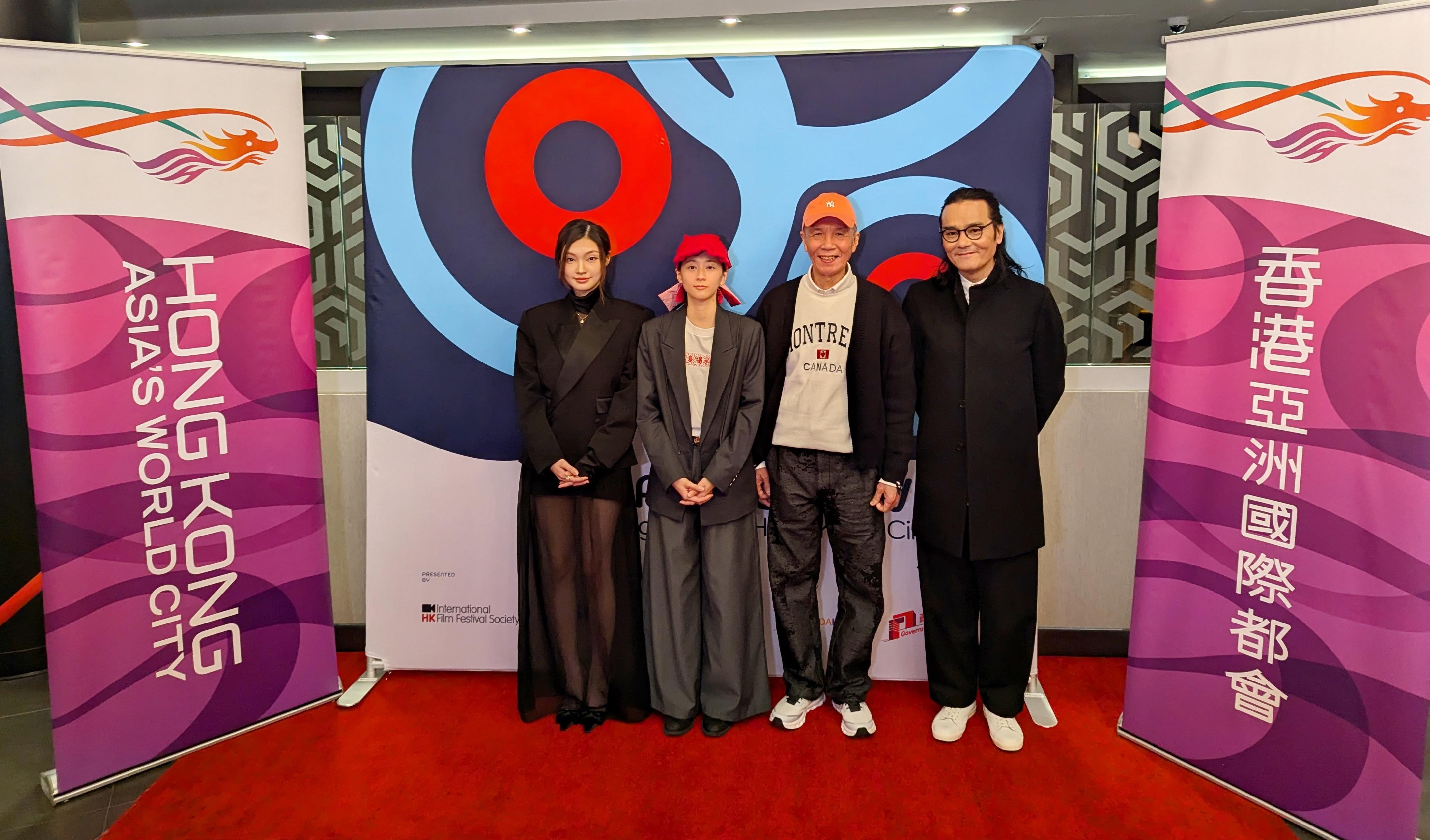 The Hong Kong Economic and Trade Office (Toronto) supported the screening of a selection of six Hong Kong films in Montreal, Canada, from October 24 to 26 (Montreal time). Photo shows (from left) Hong Kong artists Yoyo Tse, Kuku So, Tai Bo and Gordon Lam at the reception of "Making Waves - Navigators of Hong Kong Cinema" on October 24 (Montreal time).