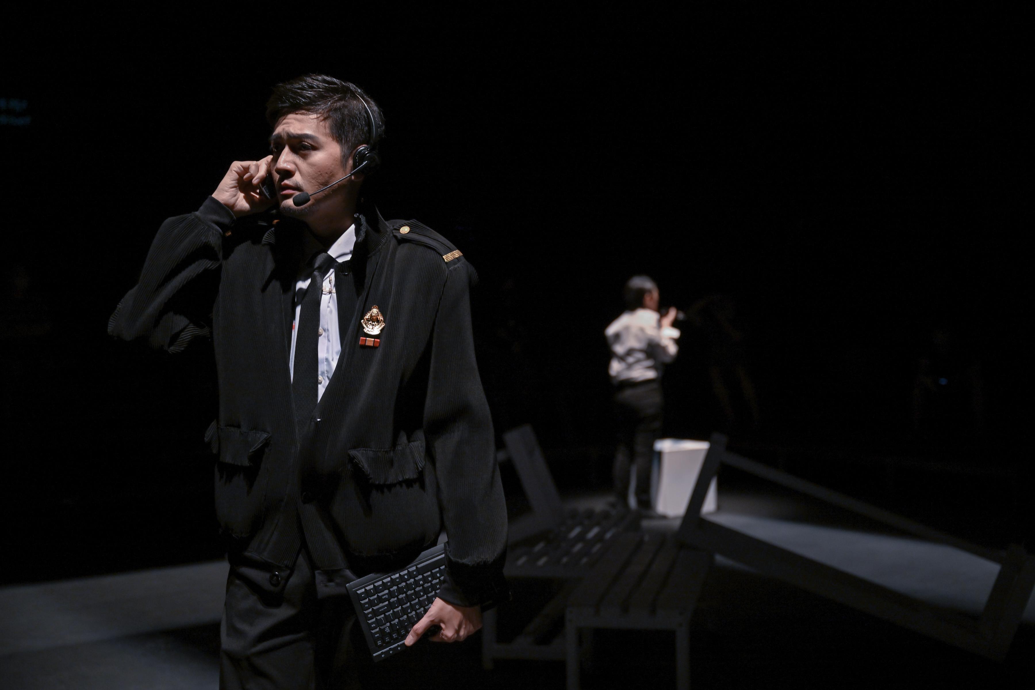 The Malaysian theatre company, MUKA Space, will present the Hong Kong premiere of its theatre work "Atonement" from November 29 to December 1. Photo shows Tan Li-yang, an actor in "Atonement". (Source of photo: Chan Kien Ming)
