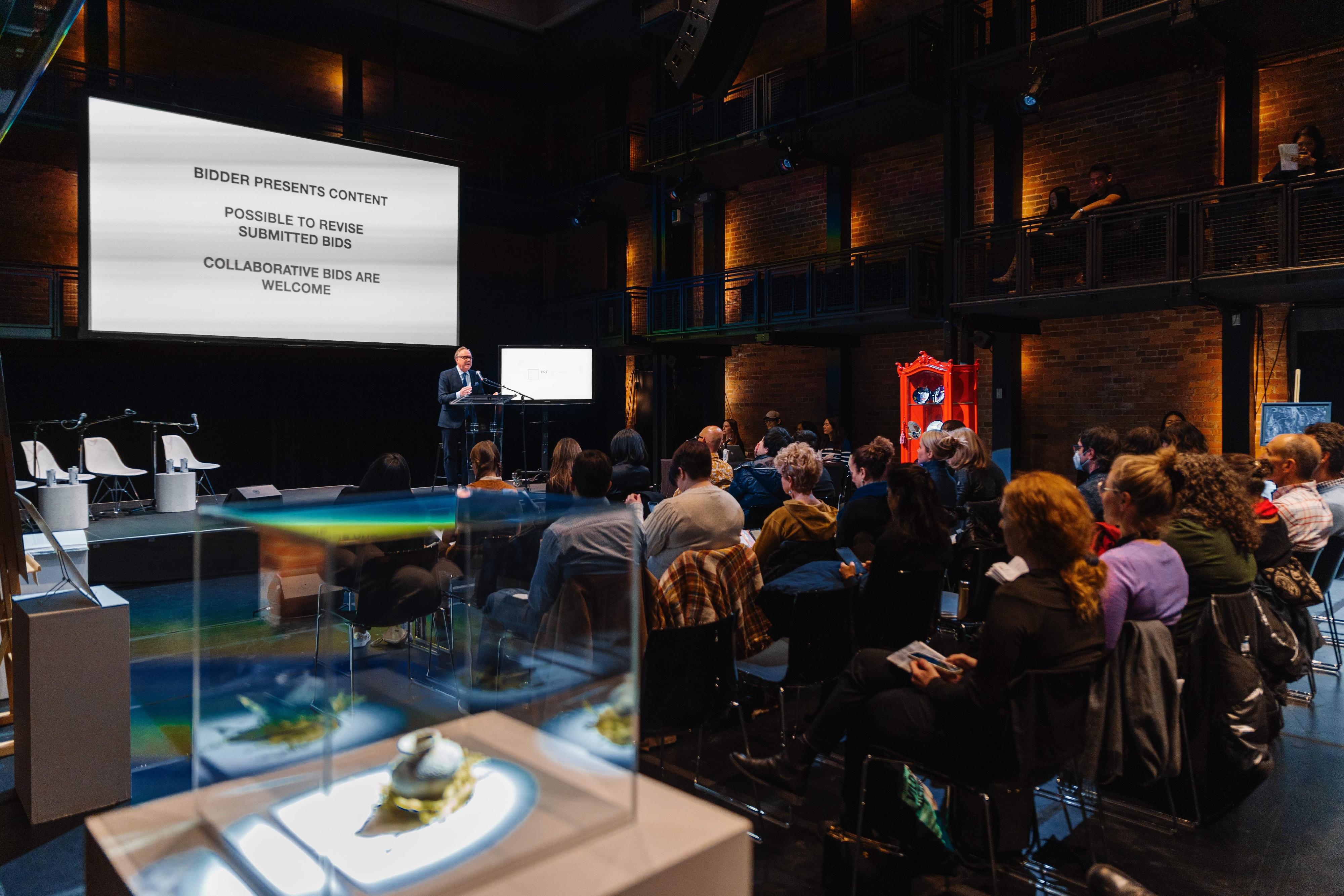 The participatory theatre production "Post Capitalistic Auction" of the Asia+ Festival will be staged on November 16 and 17 at the Hong Kong City Hall Theatre. Audiences can bid for their favourite artworks in new ways other than money, before taking the art pieces home. (Source of photo: Brian Medina)

