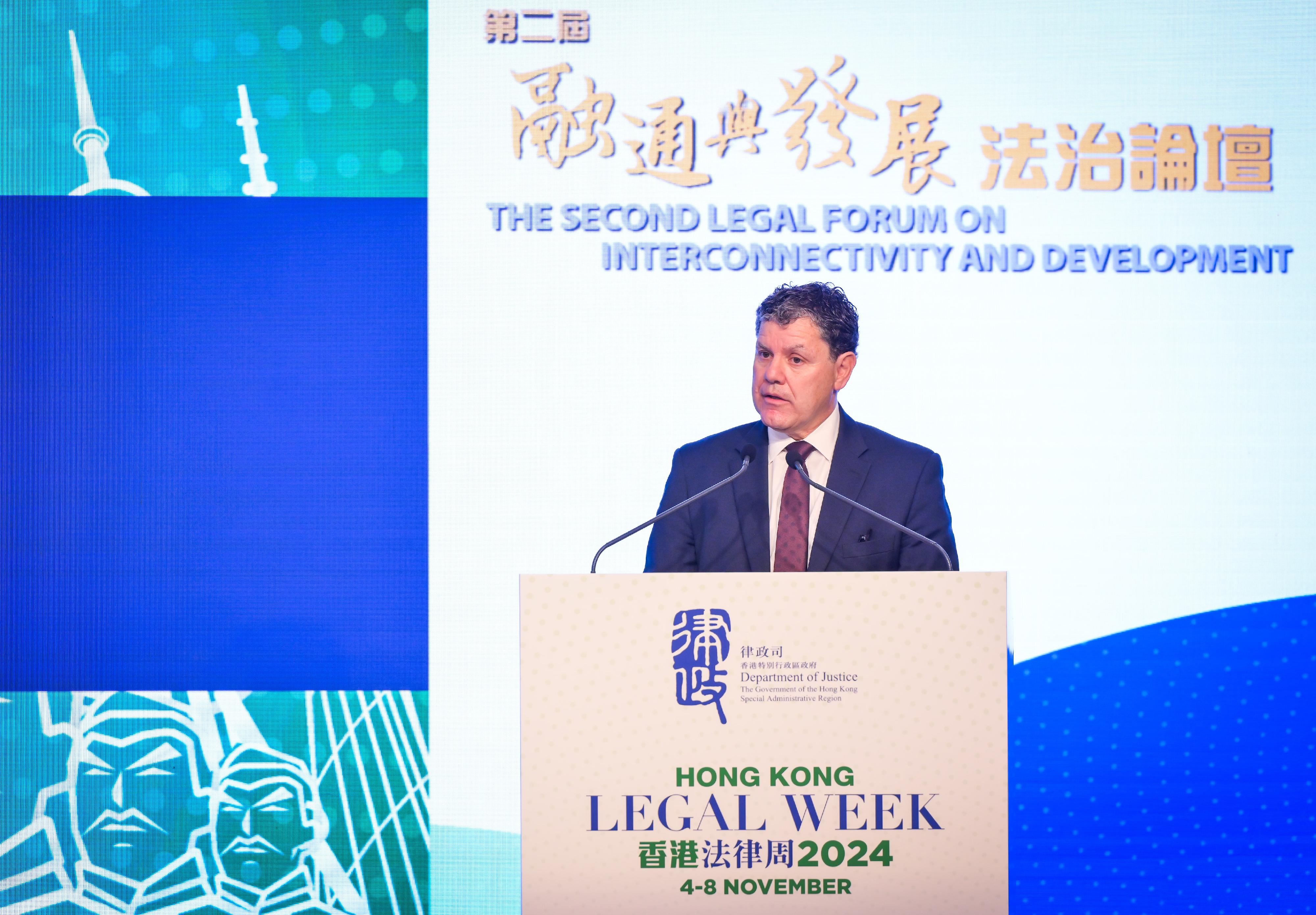 As part of Hong Kong Legal Week 2024, the Second Legal Forum on Interconnectivity and Development, co-organised by the Office of the Commissioner of the Ministry of Foreign Affairs in the Hong Kong Special Administrative Region and the Department of Justice, was held today (November 5). Photo shows the General Counsel of the Asian Infrastructure Investment Bank, Mr Alberto Ninio, delivering his keynote address.

