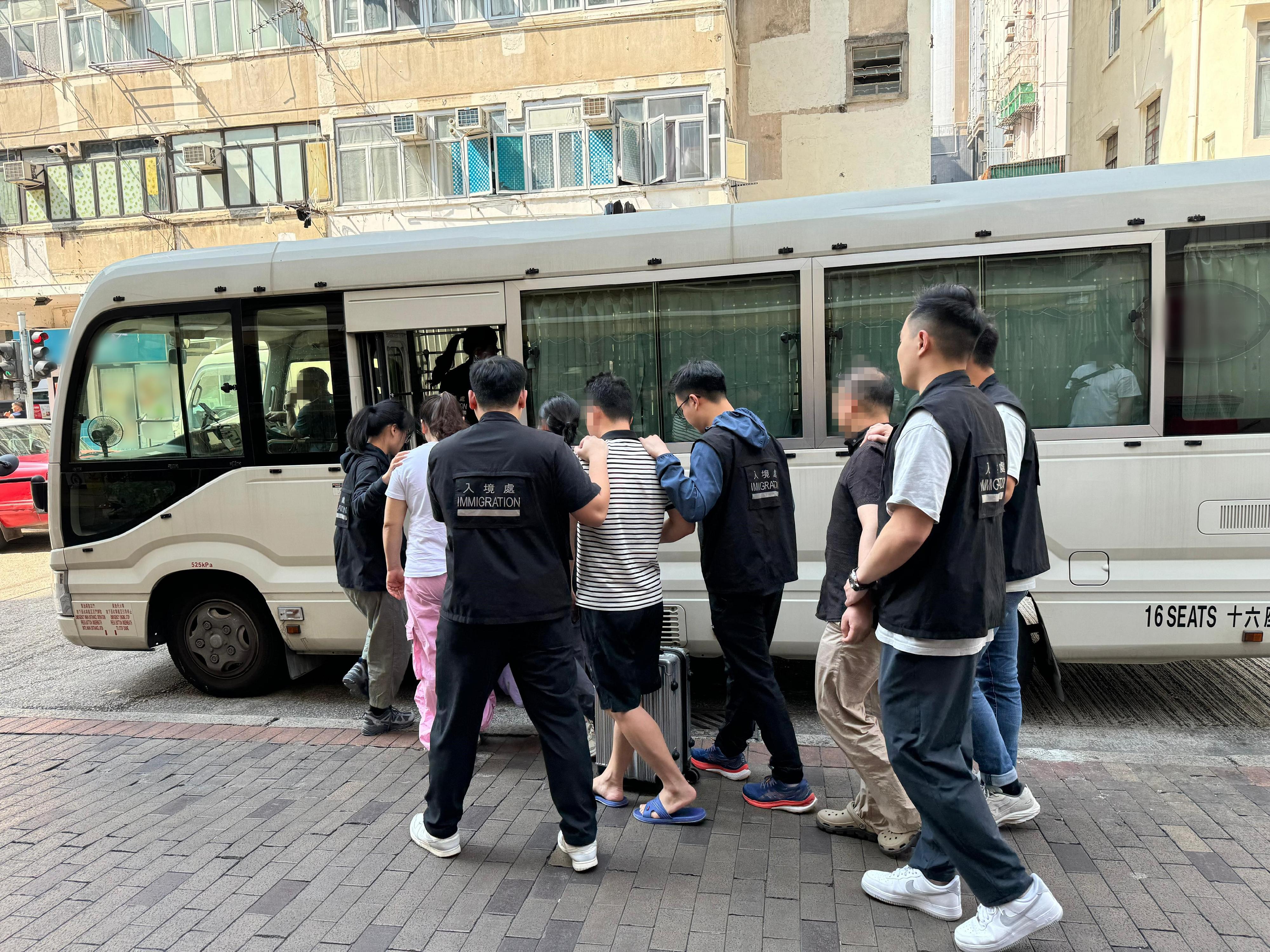 The Immigration Department mounted a series of territory-wide anti-illegal worker operations codenamed "Contribute", "Fastrack", "Lightshadow" and "Twilight", and joint operations with the Hong Kong Police Force codenamed "Powerplayer" and "Windsand", for four consecutive days from November 4 to yesterday (November 7). Photo shows suspected illegal workers arrested during an operation.