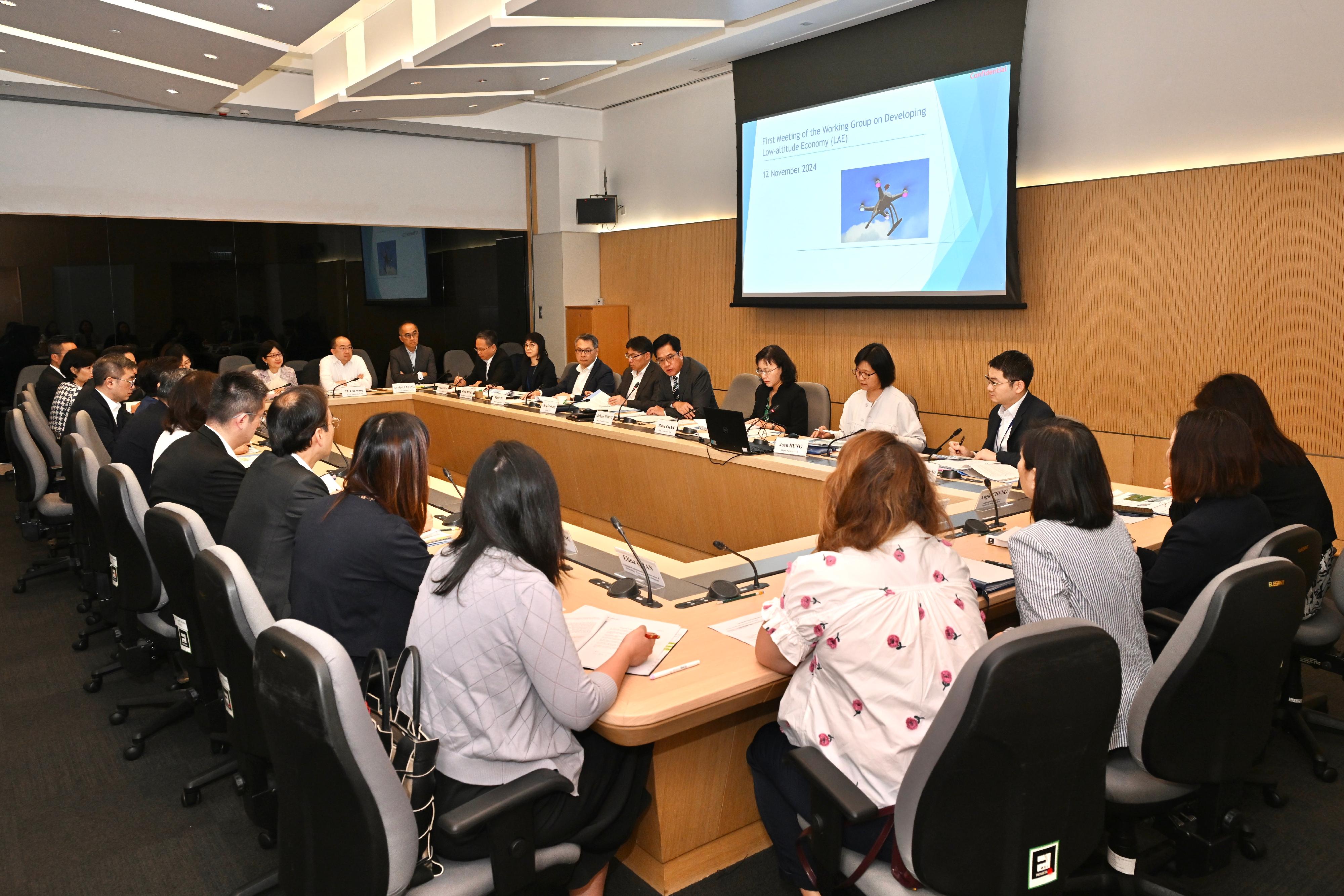 The Deputy Financial Secretary, Mr Michael Wong, convened the first meeting as the Head of the Working Group on Developing Low-altitude Economy today (November 12) to discuss the overall strategies and work plan for developing the low-altitude economy.