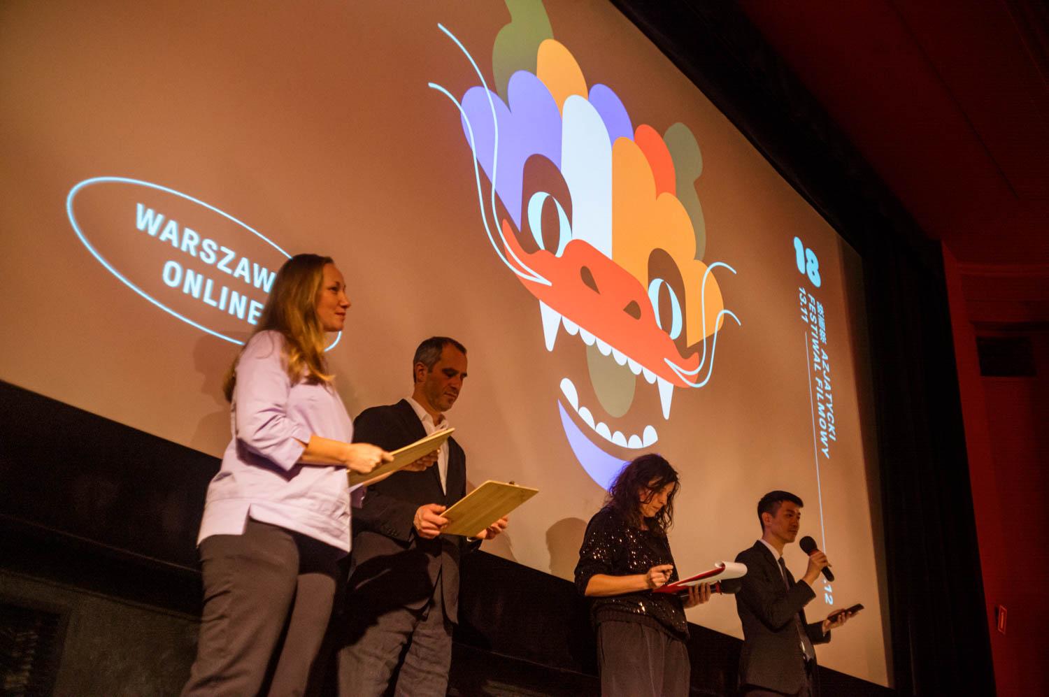 The Hong Kong Economic and Trade Office, Berlin is supporting the screening of Hong Kong films at the 18th edition of the Five Flavours Asian Film Festival. Photo shows the Deputy Director of the Hong Kong Economic and Trade Office, Berlin, Mr Billy Leung, speaking before the screening of the opening film in Warsaw, Poland, on November 13 (Warsaw time).