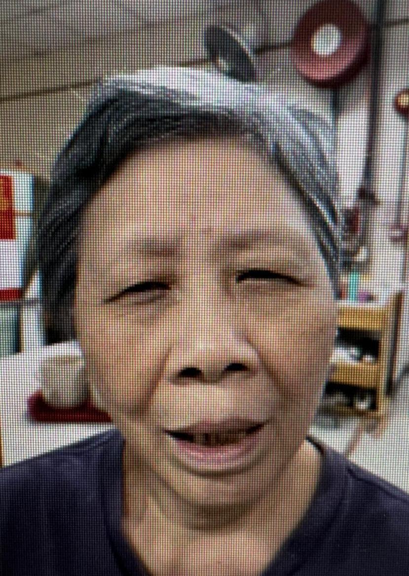 Yuen Chu, aged 63,is about 1.7 metres tall, 56 kilograms in weight and of medium build. She has a round face with yellow complexion and short grey and white hair. She was last seen wearing a purple long-sleeved shirt, black trousers and blue slippers.