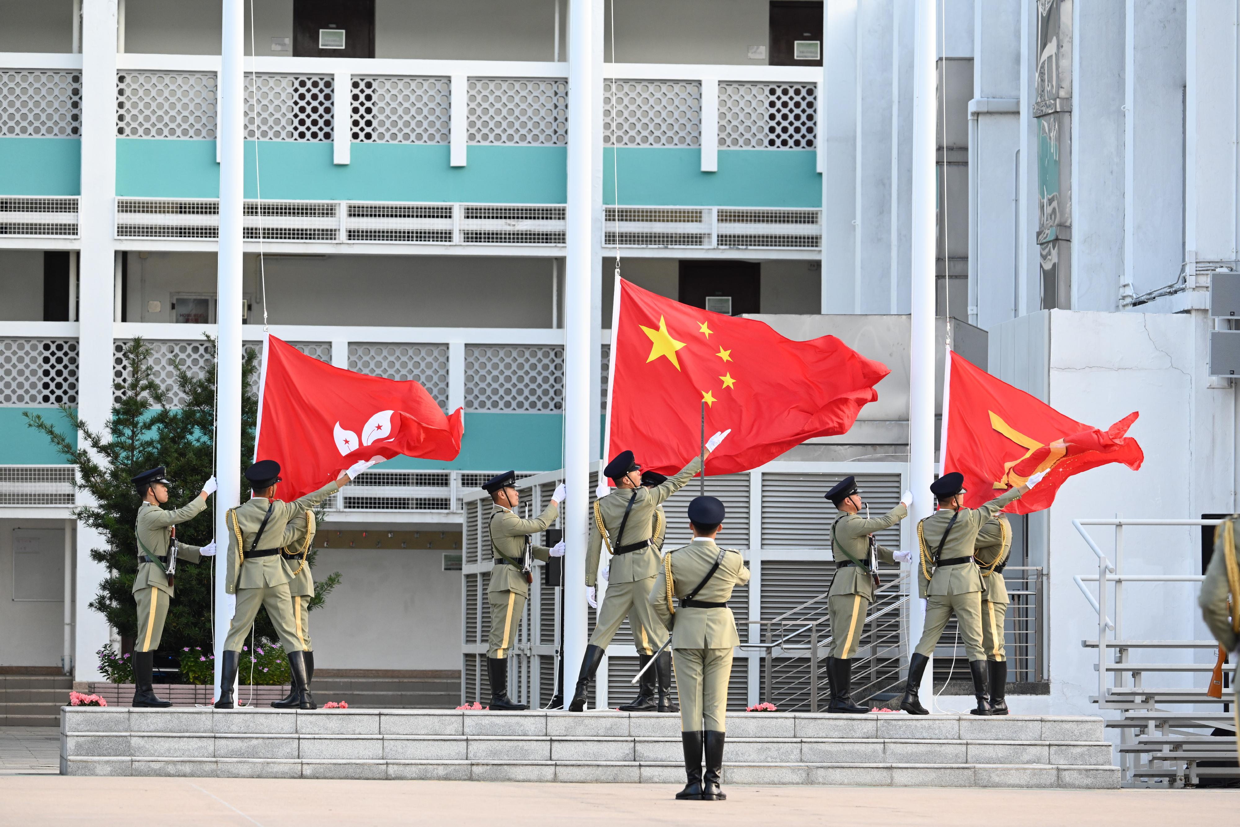 保安局今日（十二月四日）举行国家宪法日升旗仪式。