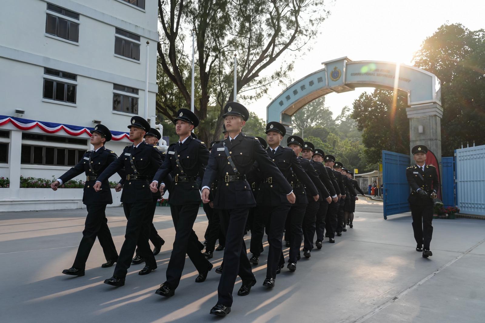 惩教署今日（十二月六日）在香港惩教学院举行学员结业会操。