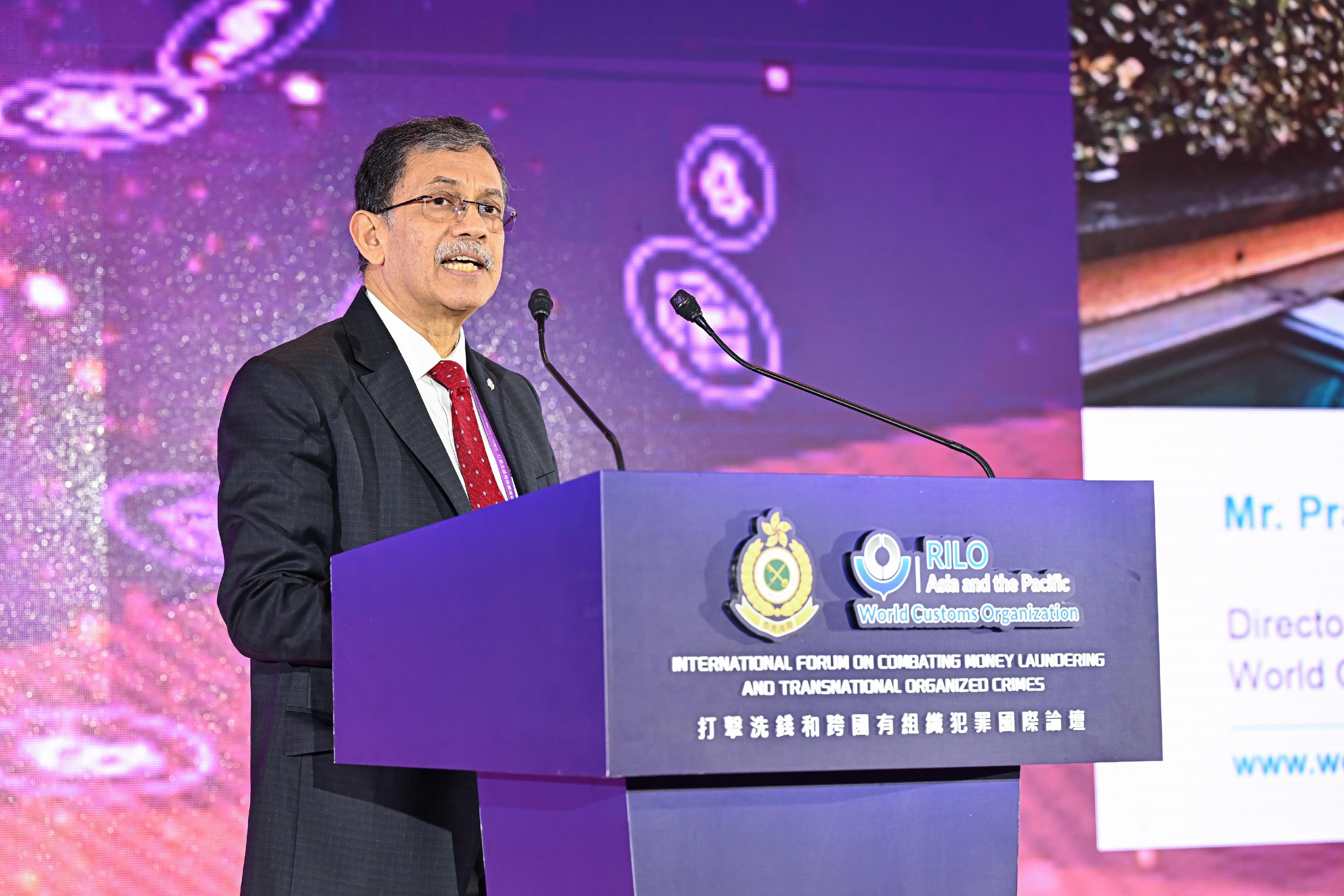 Hong Kong Customs and the Regional Intelligence Liaison Office for Asia and the Pacific today (December 10) hosted a three-day International Forum on Combating Money Laundering and Transnational Organized Crimes. Photo shows the Director for Compliance and Facilitation of the World Customs Organization, Mr Pranab Kumar Das delivering a presentation at the forum.