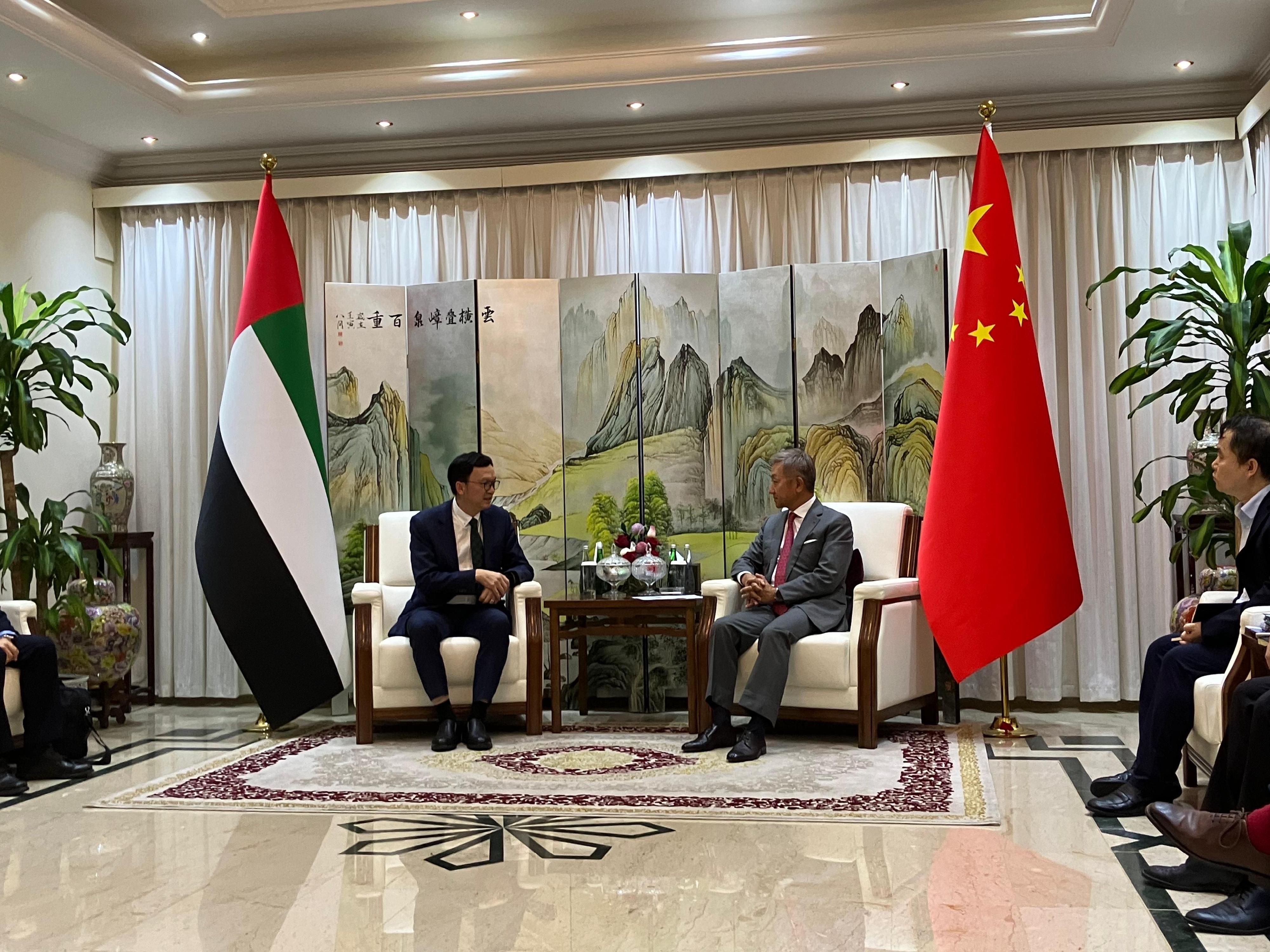 The Under Secretary for Transport and Logistics, Mr Liu Chun-san, led a delegation of over 10 members from the Hong Kong Maritime and Port Board and the Hong Kong Logistics Development Council, and representatives from the Marine Department and Invest Hong Kong, for a five-day visit to Dubai and Abu Dhabi, United Arab Emirates (UAE), and Bahrain. Photo shows Mr Liu (left) paying a call to the Ambassador Extraordinary and Plenipotentiary of the People’s Republic of China to the UAE, Mr Zhang Yiming (right), in Abu Dhabi on December 10 (Abu Dhabi time), and briefing him on Hong Kong’s development directions for the port and maritime sectors.