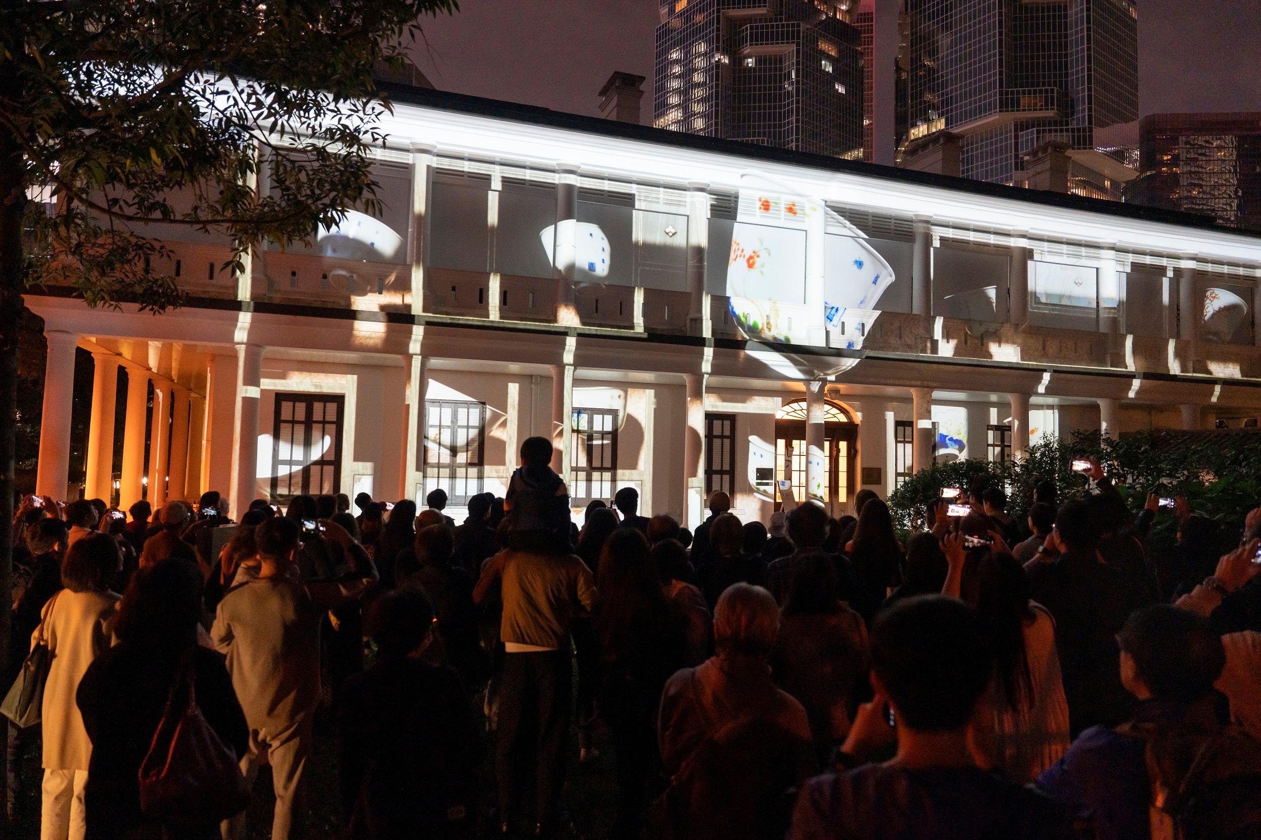 Muse Fest HK 2024 launched by the Leisure and Cultural Services Department (LCSD) in November has successfully concluded, attracting more than 630,000 people to participate in more than 70 delightful programmes organised by the LCSD museums and art spaces. Photo shows the light show "Gentle Smoke of Tea" at the Flagstaff House Museum of Tea Ware.