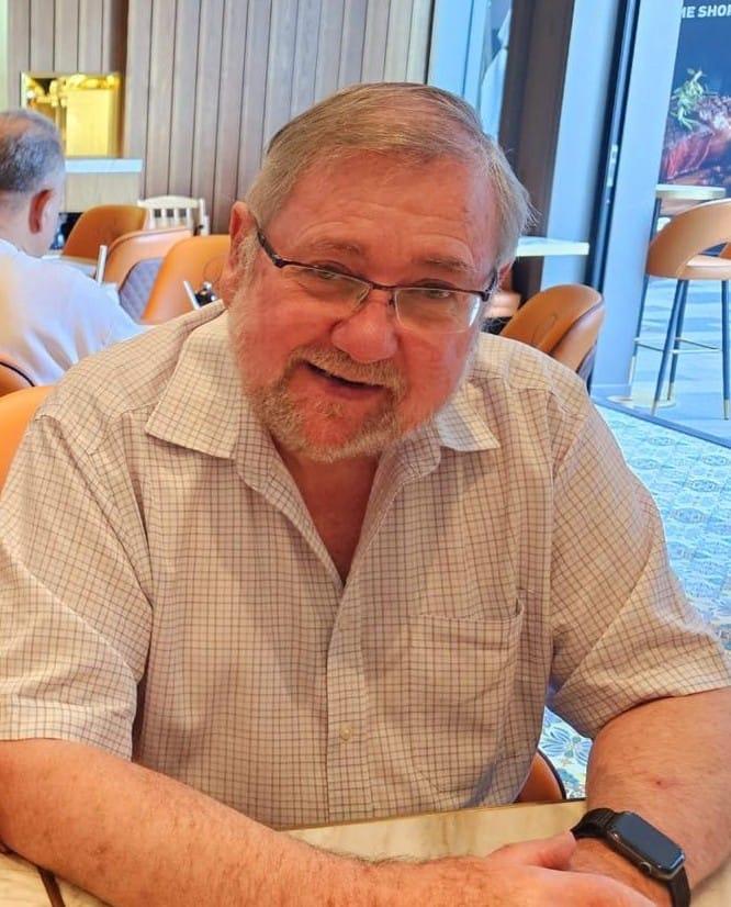 Ronald Taylor, aged 72, is about 1.8 metres tall, 95 kilograms in weight and of fat build. He has a round face with white complexion and short grey and white hair. He was last seen wearing a black jacket, blue trousers, brown shoes, and glasses and carrying a black shoulder bag.
