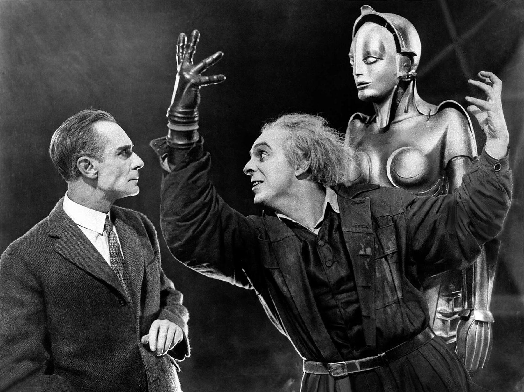 The Film Programmes Office of the Leisure and Cultural Services Department will present the programme "Sound of Film" on February 22 and 23 at the Cultural Activities Hall of Tsuen Wan Town Hall. A selection of excerpts from the classic silent film "Metropolis" (1927) will be screened, accompanied by musicians and foley artists who will perform newly composed live music and create live sound effects in sync with the visuals and narrative. Photo shows a film still of "Metropolis".