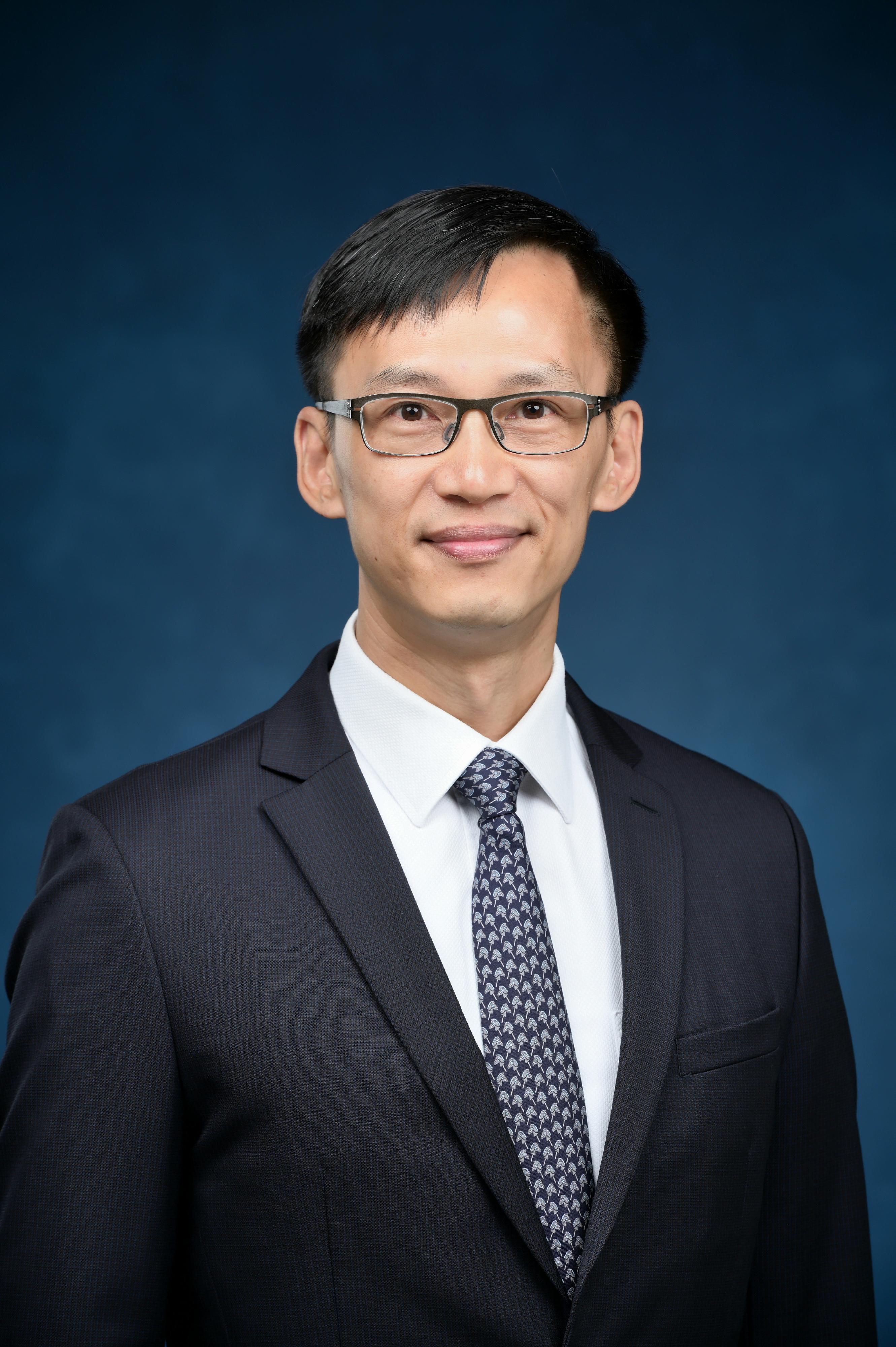 The new District Officer (Kowloon City), Mr Ivanhoe Chang.