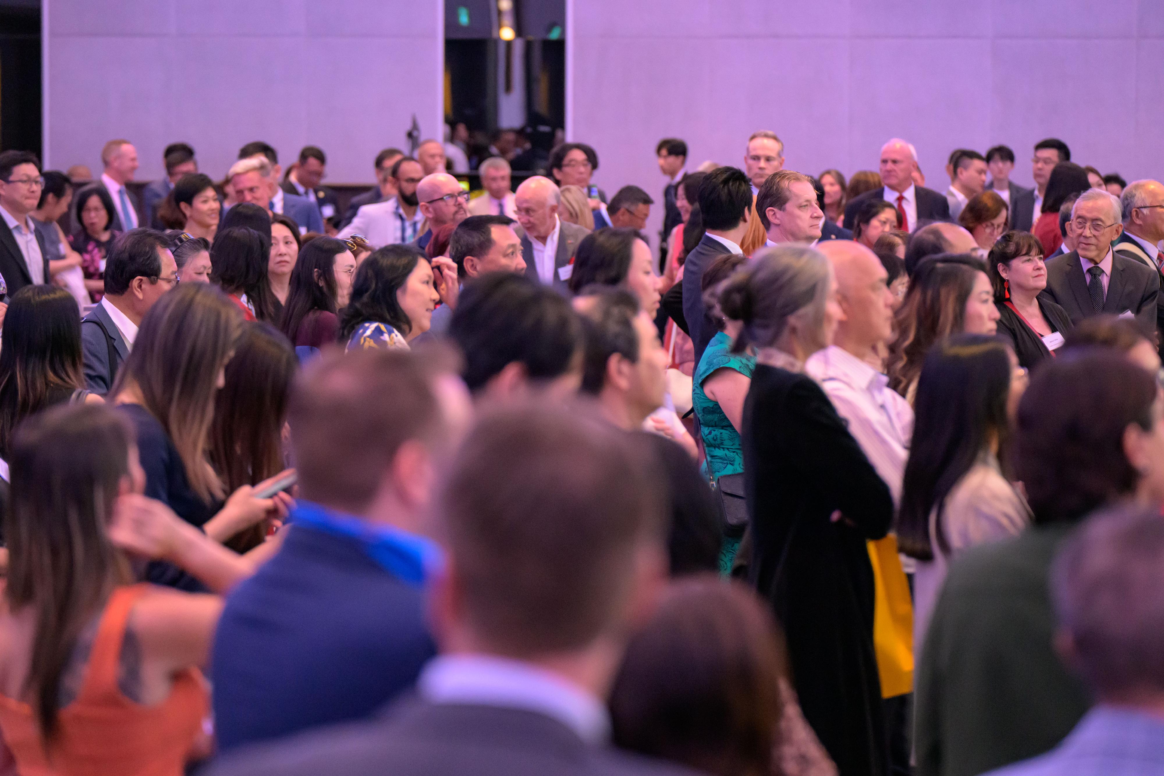 The Hong Kong Economic and Trade Office, Sydney hosted a reception in Sydney, Australia, yesterday (February 4) to celebrate Chinese New Year. Over 300 guests from various sectors including political and business circles, media, academic and community groups as well as government representatives attended the reception.