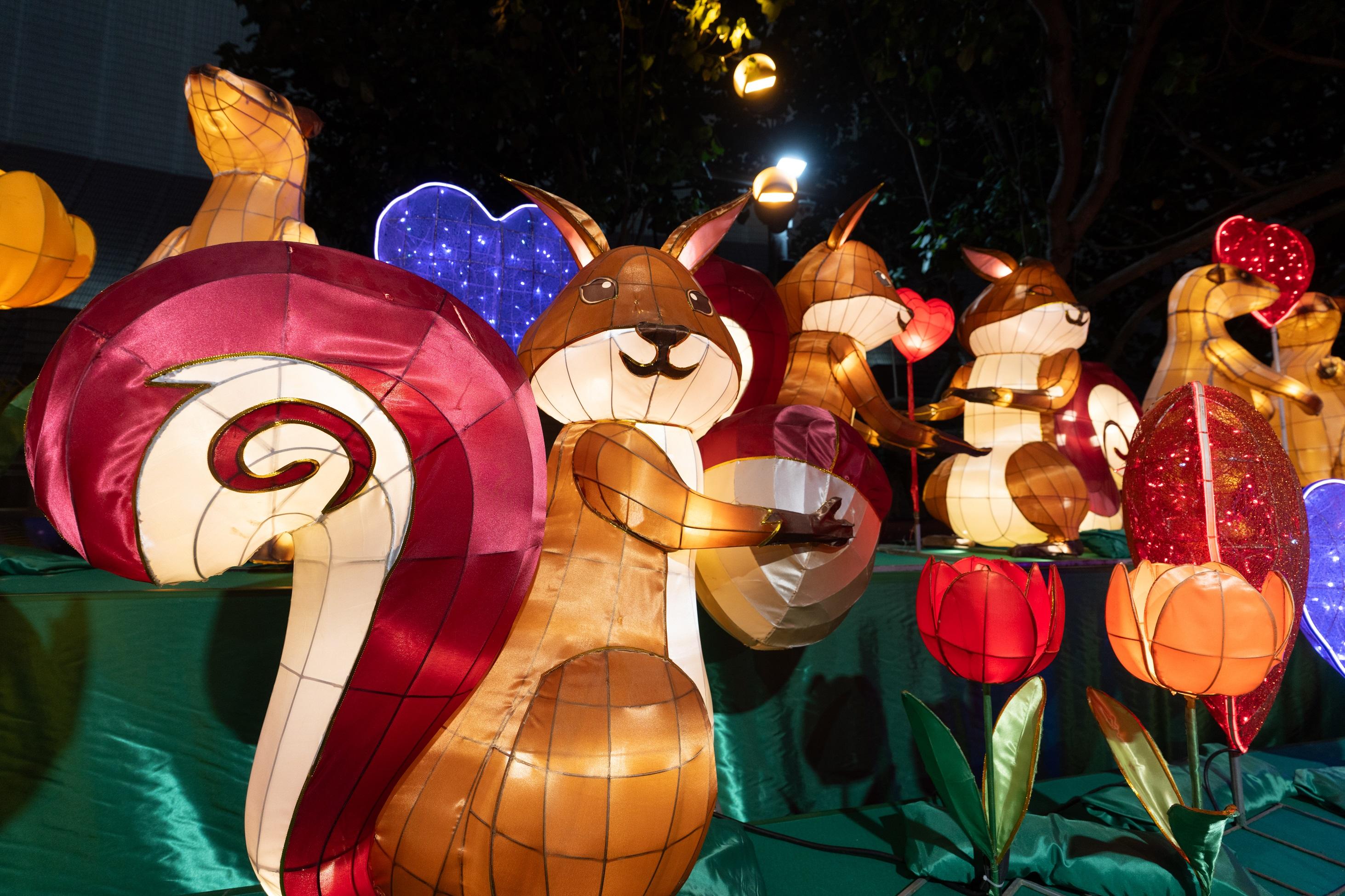 The Leisure and Cultural Services Department is presenting the Chinese New Year Lantern Carnival at the Hong Kong Cultural Centre from today (February 7), celebrating the festive season with the public. Photo shows squirrel-shaped lanterns.