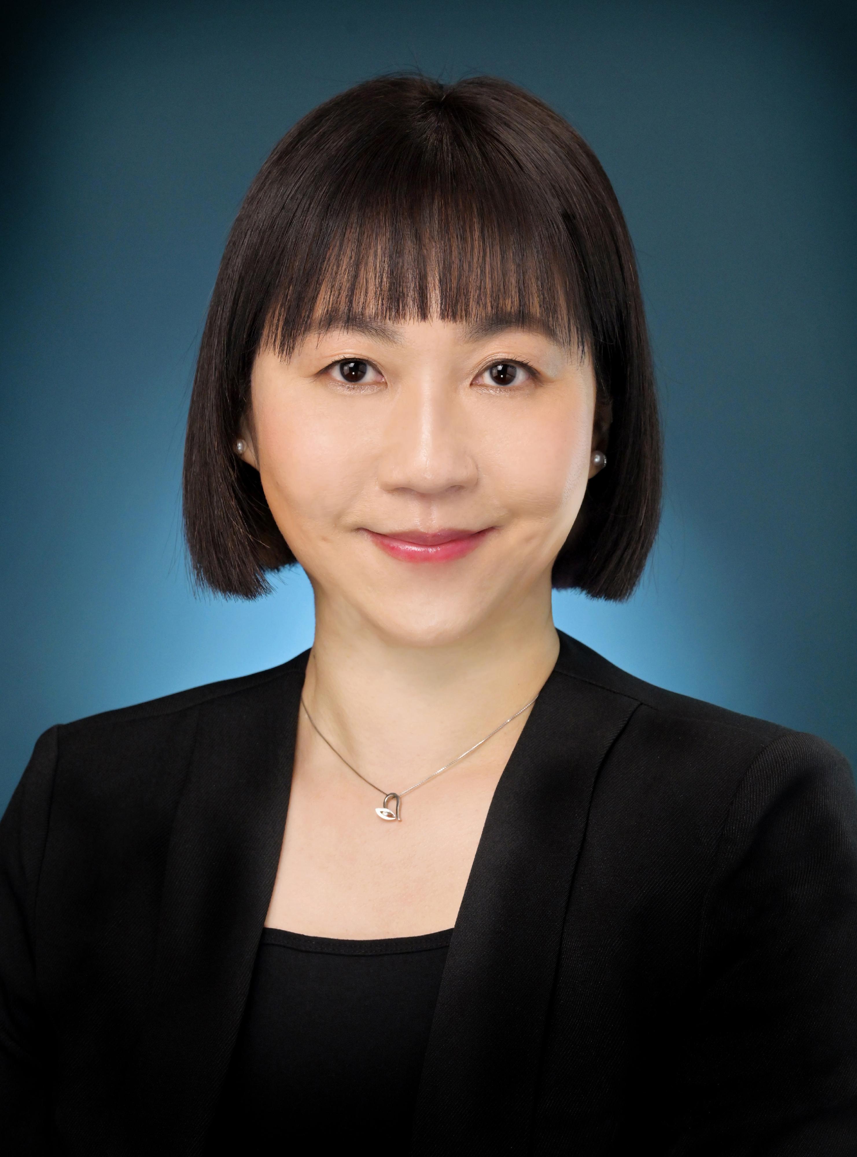 The new District Officer (Central and Western), Miss Jeanne Cheng.