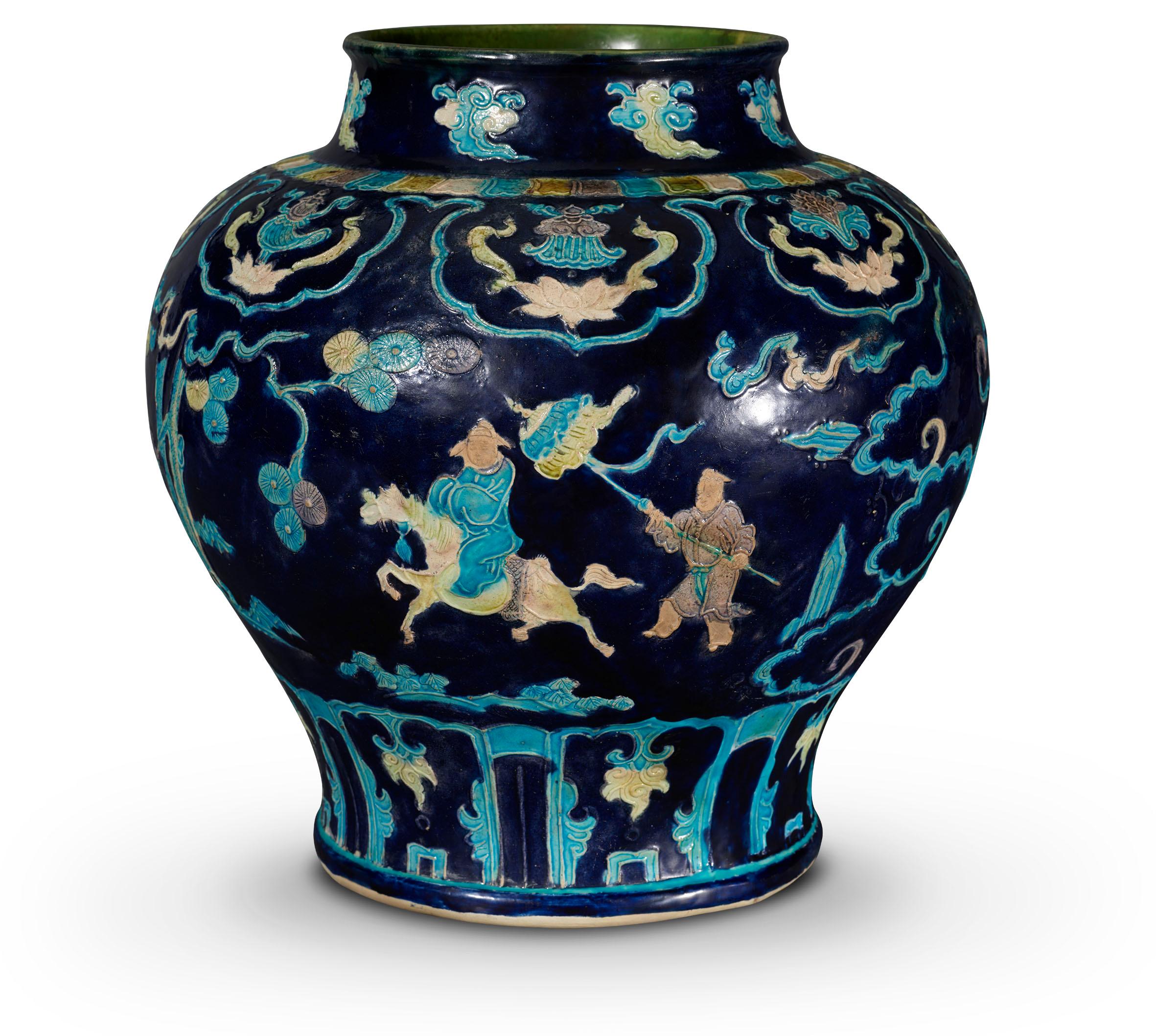 The Hong Kong Museum of Art has received a donation of 46 Chinese antiquities from collector Mr Cheung Kee-wee for the museum's permanent collection. Photo shows the newly donated jar with a scene of parade of "zhuangyuan", the candidate ranked first in the imperial examinations, in "fahua" enamels from the Ming dynasty.