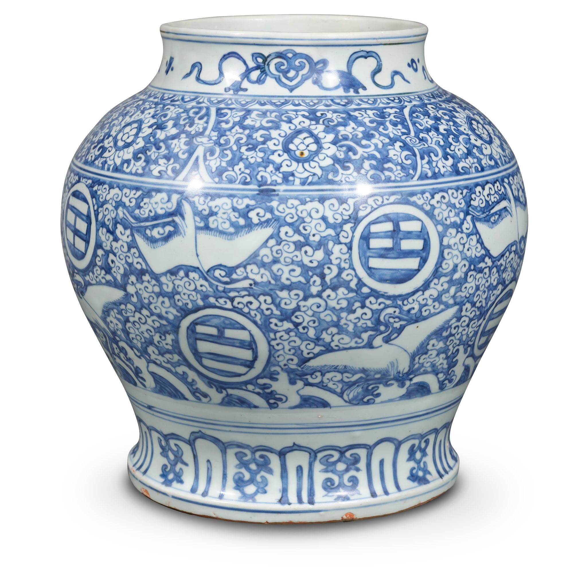 The Hong Kong Museum of Art has received a donation of 46 Chinese antiquities from collector Mr Cheung Kee-wee for the museum's permanent collection. Photo shows the newly donated jar with the Eight Trigrams and cranes amid clouds design in underglaze blue from the Ming dynasty.