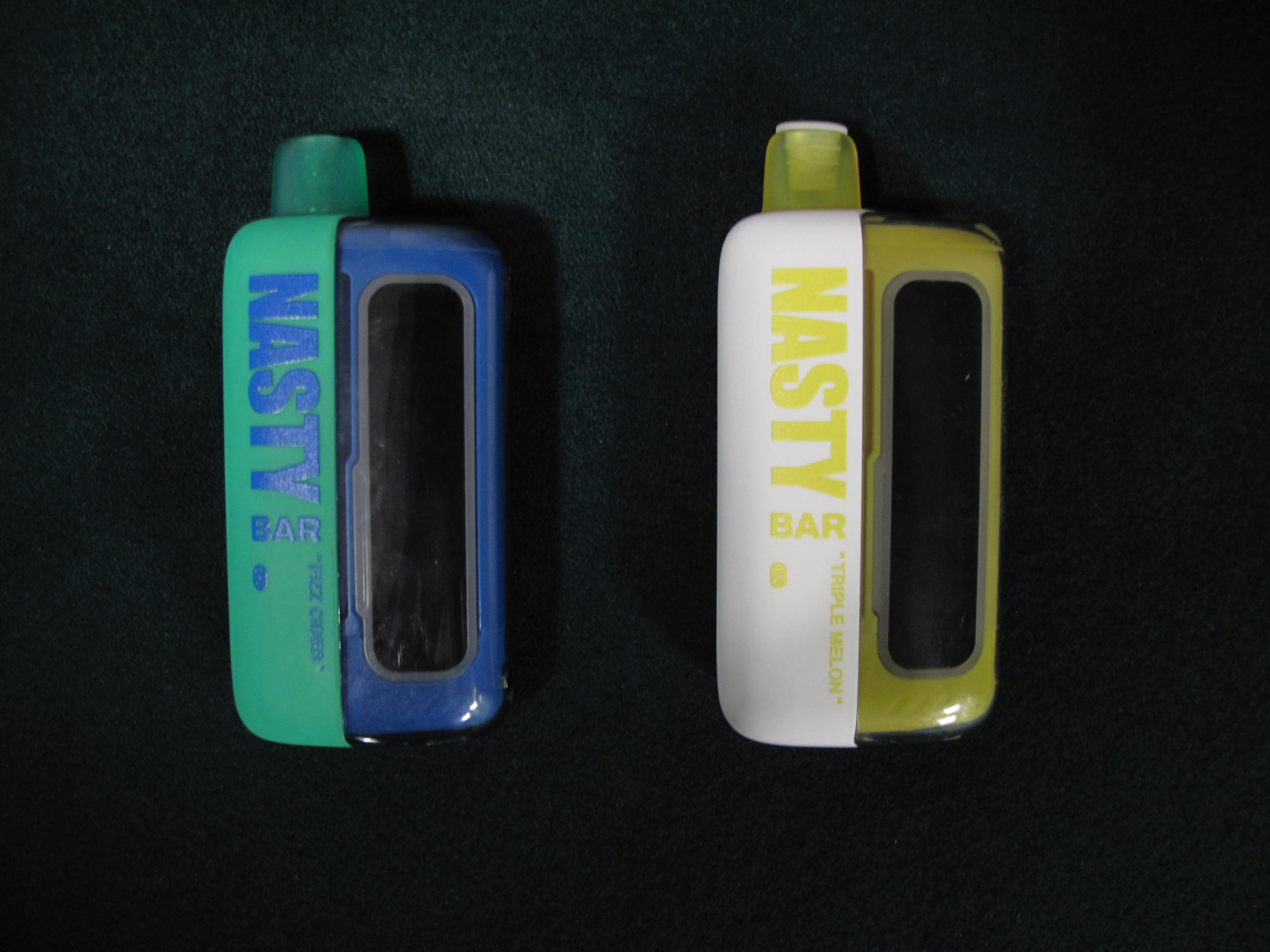 Hong Kong Customs today (February 18) detected a case involving possession of etomidate (the main ingredient of “space oil drug”), under the Dangerous Drug Ordinance, from an incoming passenger at the Hong Kong-Macau Ferry Terminal in Sheung Wan.  Photo shows the vape sticks containing suspected “space oil drug” seized. 