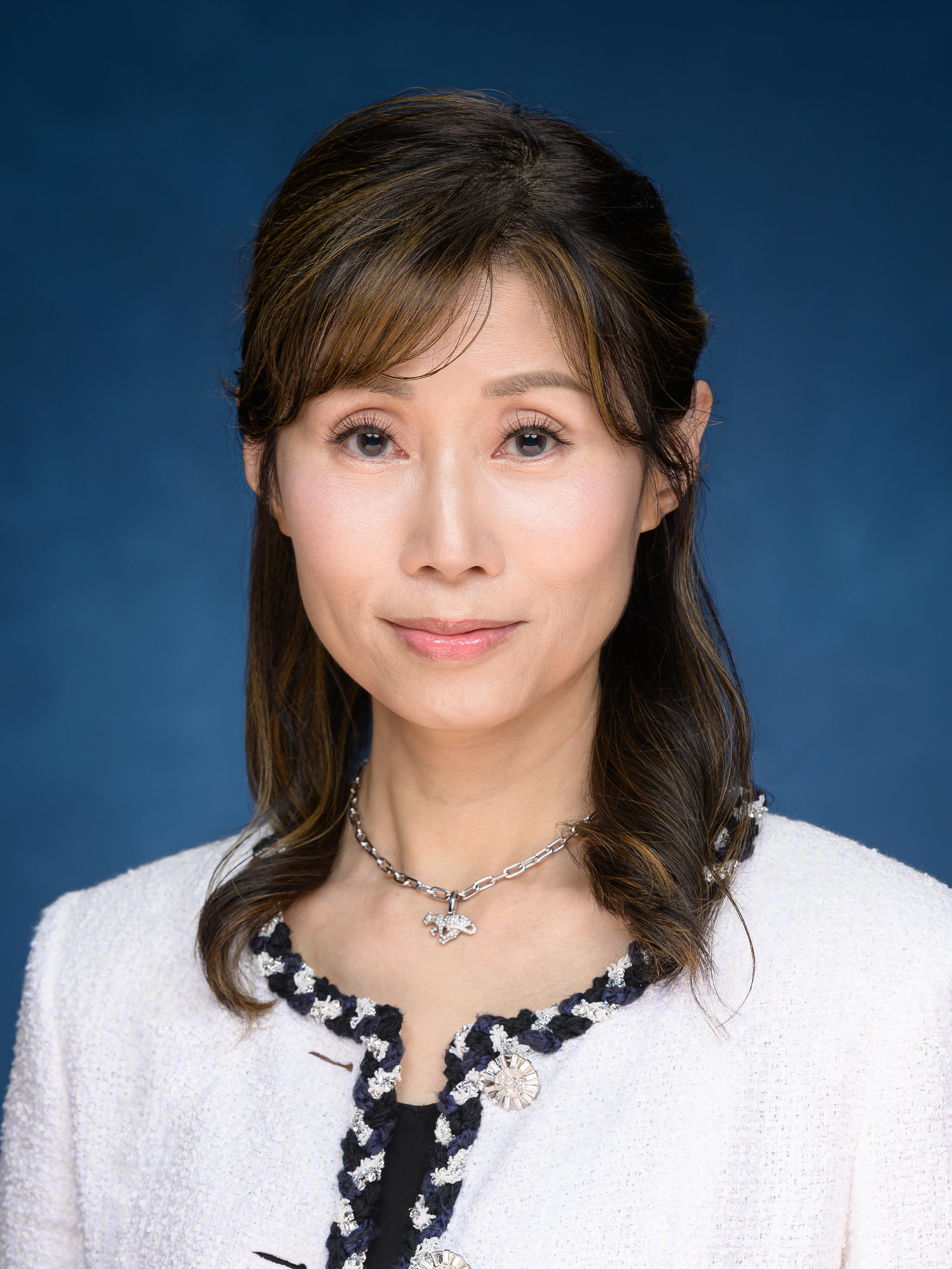 Miss Lillian Chow, Deputy Principal Solicitor, will take up the post of Official Receiver on March 31, 2025.