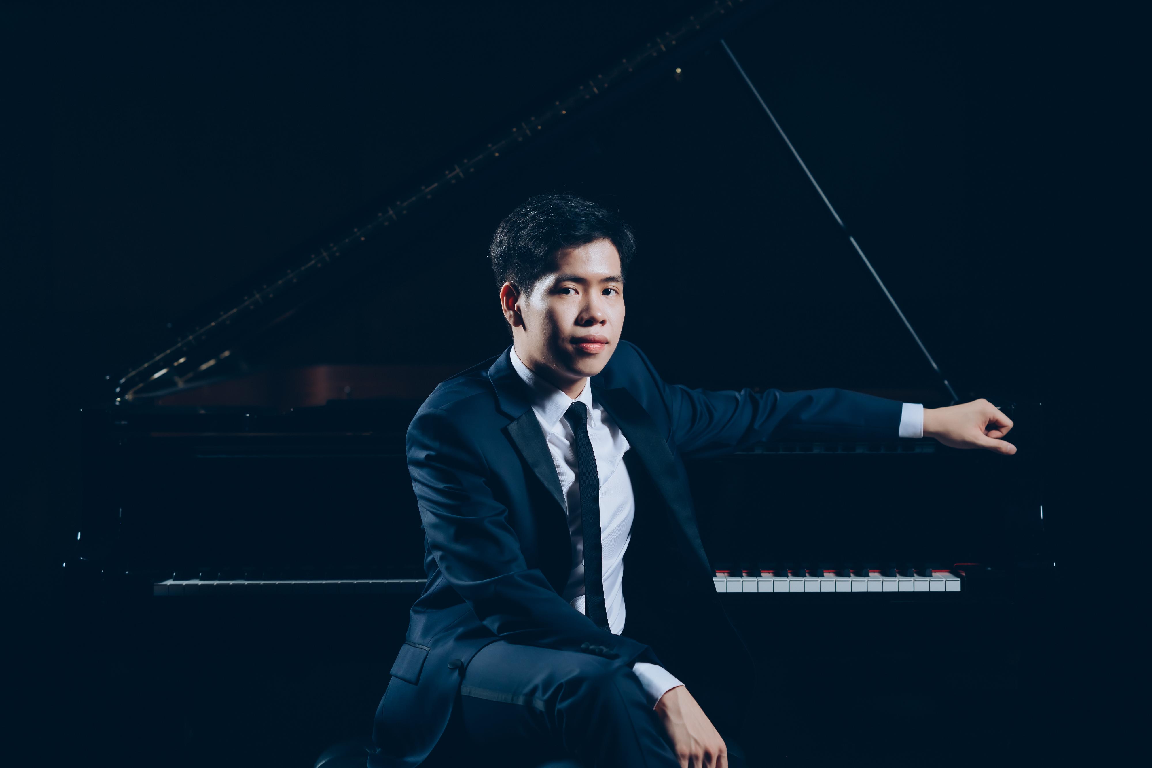 The Leisure and Cultural Services Department will launch its "Hong Kong Artists" Series 2025 from May to December. Photo shows pianist Anson Wong. 