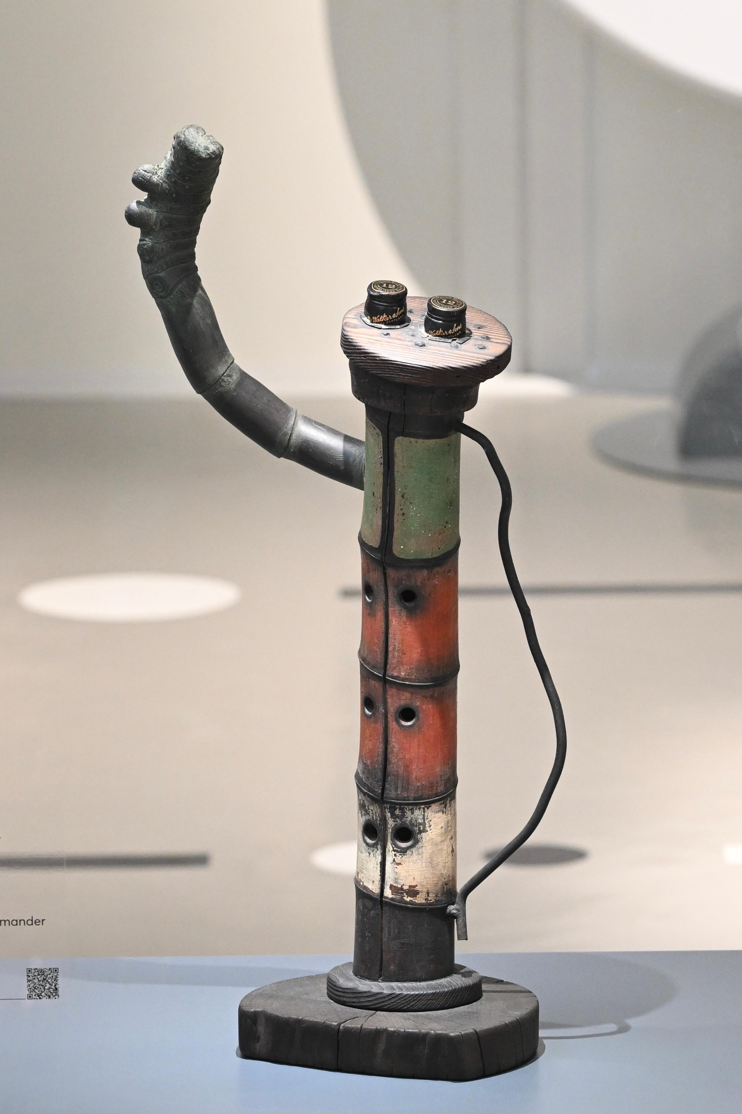 The Hong Kong Museum of Art will launch a new exhibition, "Dreamchasers: Stories of Hong Kong Art", starting from tomorrow (March 21), inviting audiences to reflect on the paths taken by various Hong Kong artists in pursuit of their dreams. Photo shows Ha Bik-chuen's sculpture "Lone Commander". 