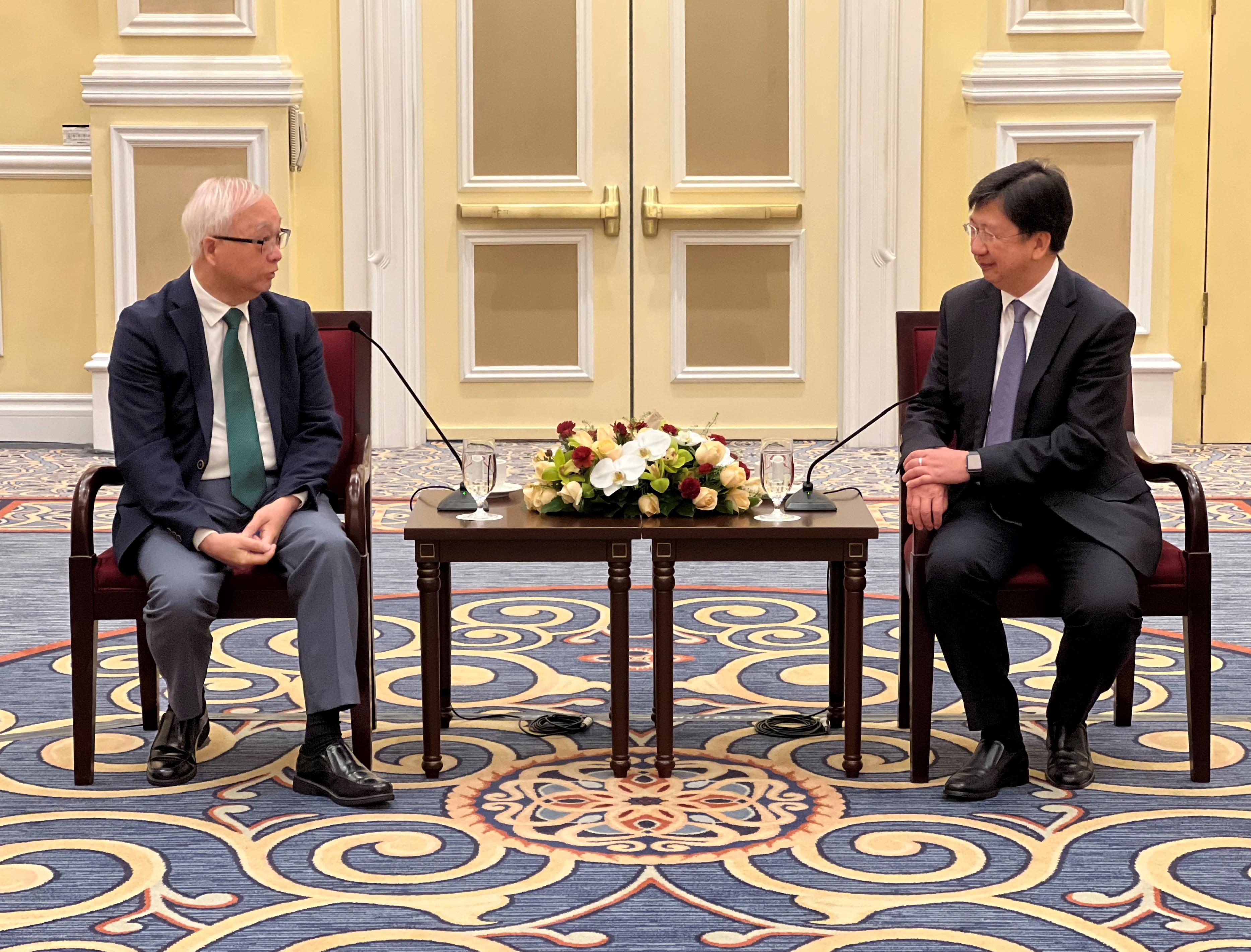 The Secretary for Environment and Ecology, Mr Tse Chin-wan, today (March 27) attended the 2025 Macao International Environmental Co-operation Forum & Exhibition in Macao. Photo shows Mr Tse (left) calling on the Secretary for Transport and Public Works of the Macao Special Administrative Region Government, Mr Tam Vai-man (right), to exchange views on various environmental subjects and collaboration opportunities.