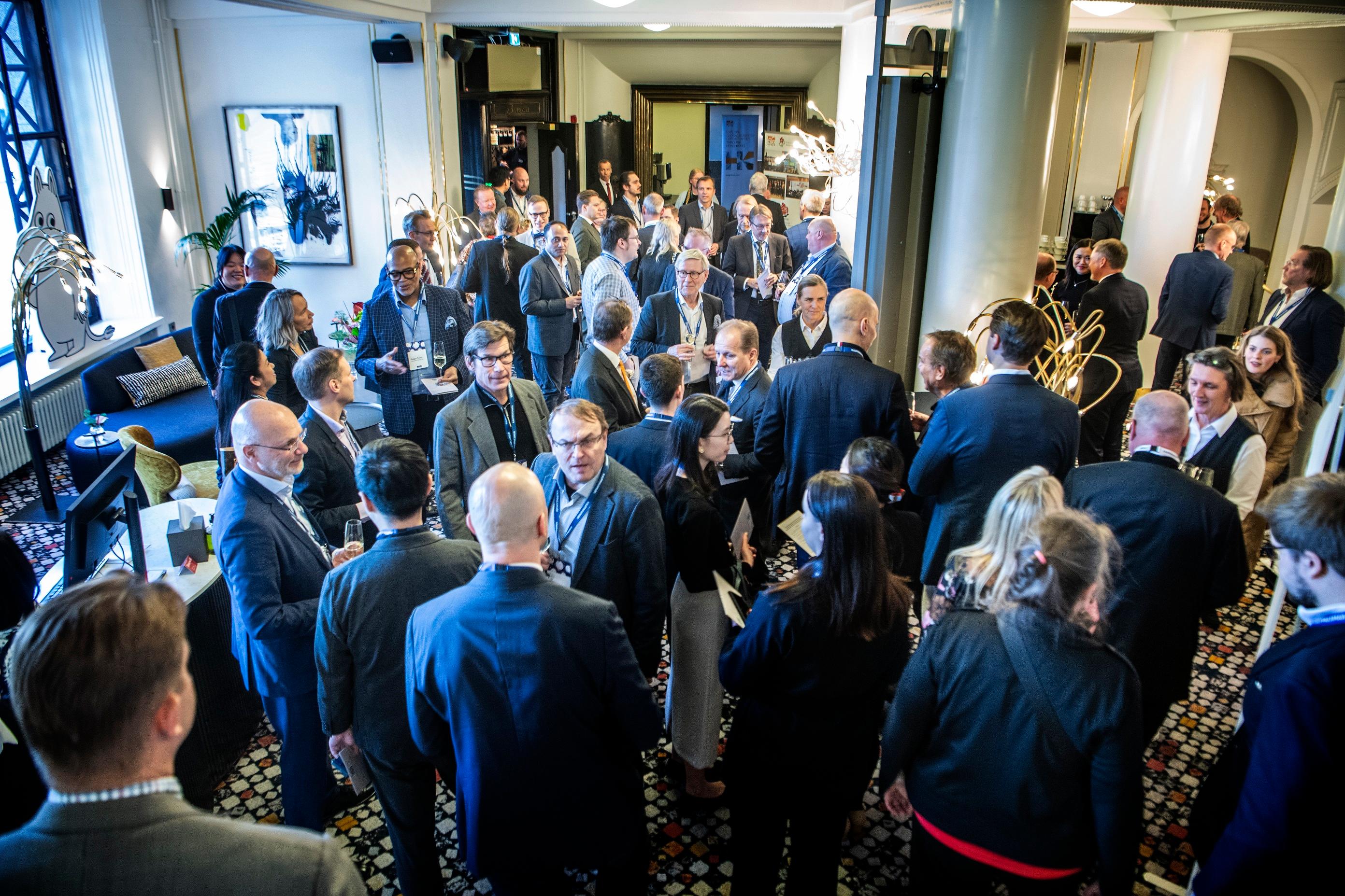 The Hong Kong Economic and Trade Office, London and the Finland-Hong Kong Business Association cohosted a Year of the Snake reception in Helsinki, Finland, on March 26 (Helsinki time). It was well attended by over 100 guests, including representatives from the Ministry for Foreign Affairs of Finland, as well as from the local business, academic and cultural sectors.