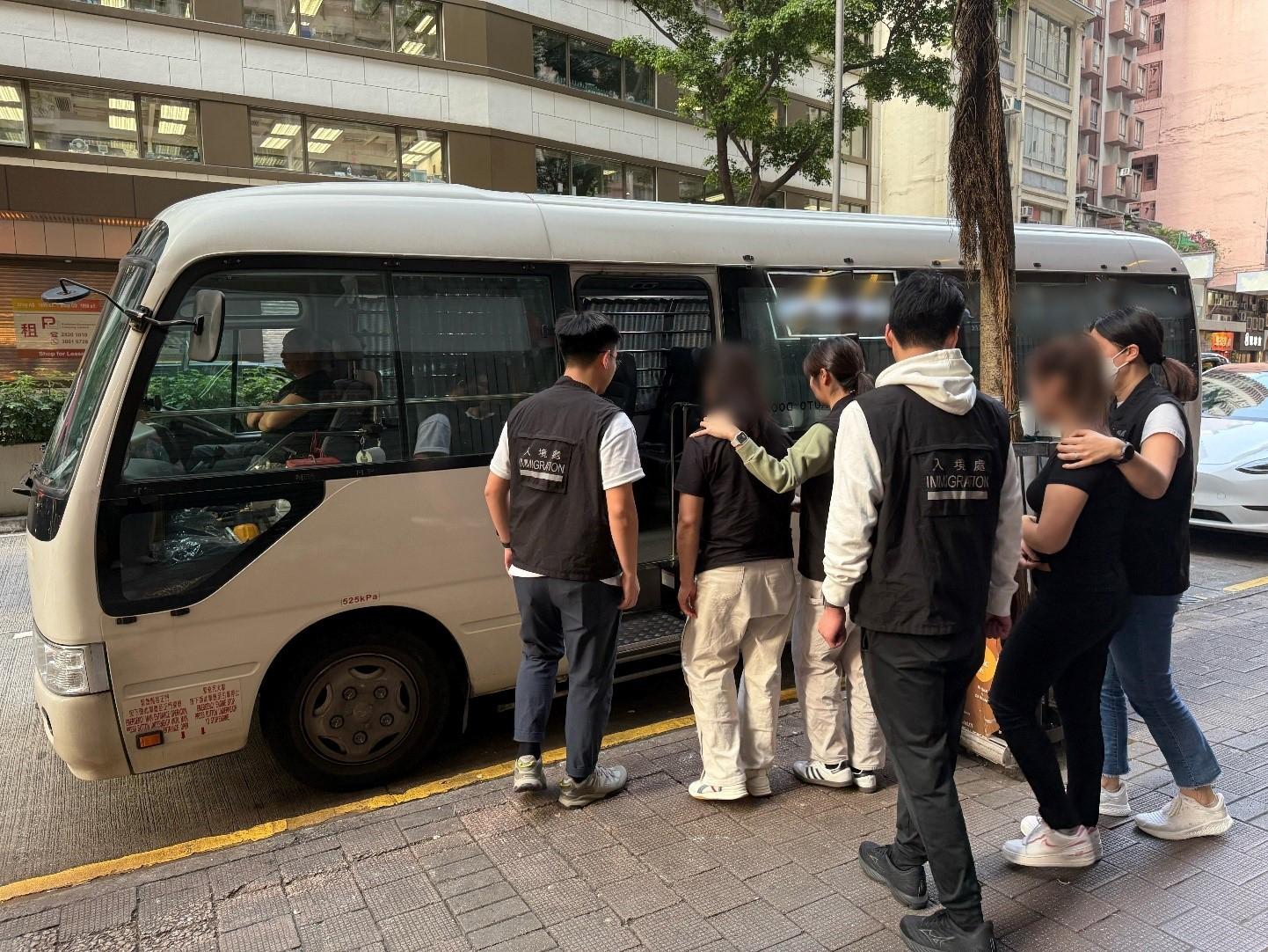 The Immigration Department mounted a series of territory-wide anti-illegal worker operations codenamed "Fastrack", "Greenlane", "Lightshadow" and "Twilight", for three consecutive days from March 31 to yesterday (April 2). Photo shows suspected illegal workers arrested during an operation.