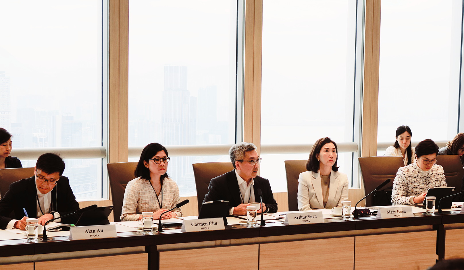 Deputy Chief Executive of the Hong Kong Monetary Authority (HKMA) Mr Arthur Yuen (third left), and the Chairperson of the Hong Kong Association of Banks (HKAB), Ms Mary Huen (second right), co-chair the meeting of the Taskforce on SME Lending today (April 8), joined by the Executive Director (Banking Supervision) of the HKMA, Ms Carmen Chu (second left); the Executive Director (Banking Conduct) of the HKMA, Mr Alan Au (first left); and the Chairperson of Commercial Banking Committee of HKAB, Ms Winnie Tung (first right).