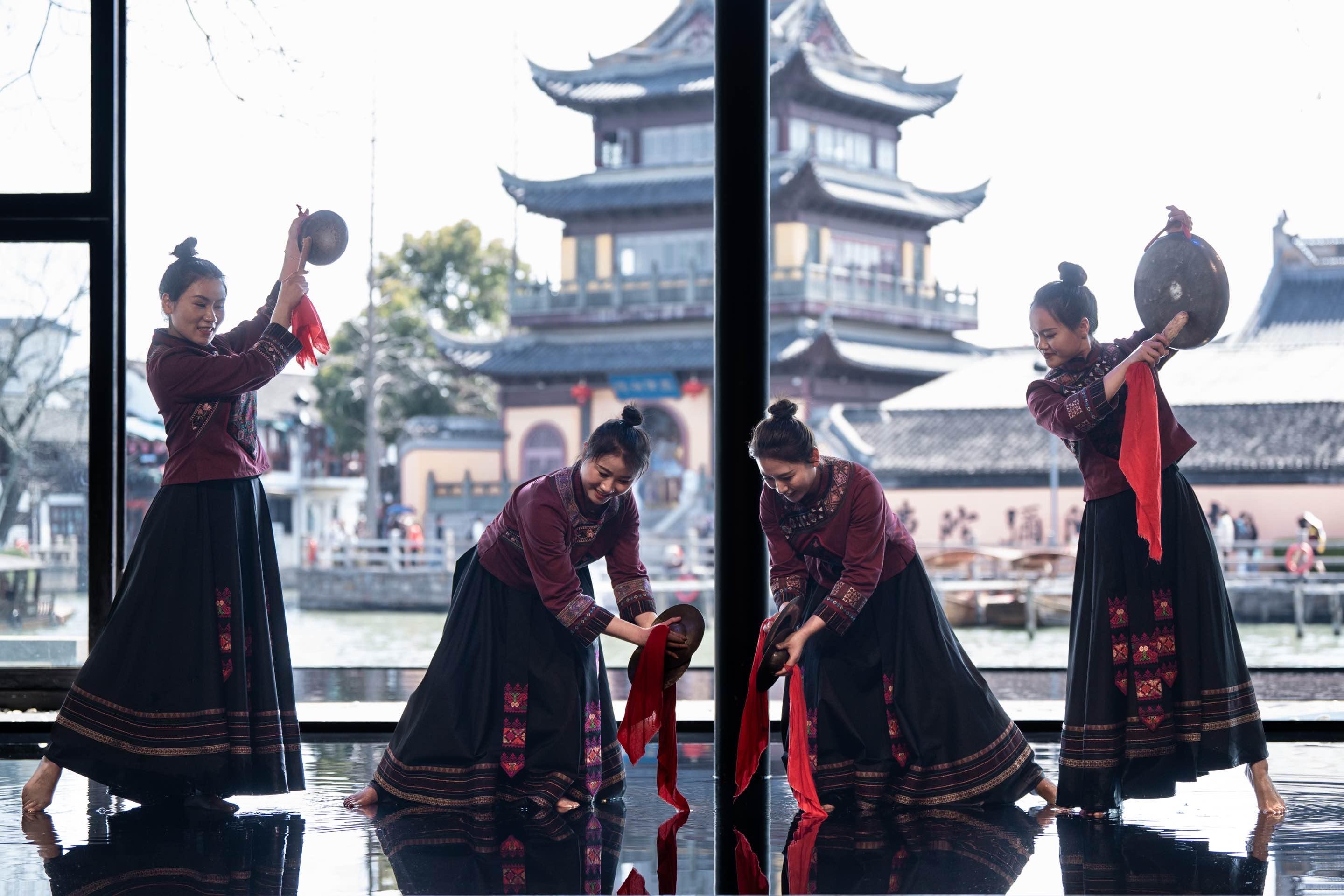 The Leisure and Cultural Services Department will present the "Tan Dun WE-Festival" from May 30 to June 7, curated by Hong Kong's Ambassador for Cultural Promotion and internationally renowned composer and conductor, Tan Dun, under the theme of tea culture. Photo shows the Xiangxi Tujia Women’s Daliuzi.
