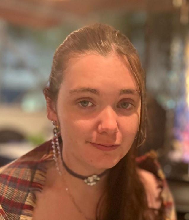 二十七歲外籍女子Moran Dante Elaine Cipolla 身高約一點五米，體重約五十公斤，瘦身材，尖面型，白皮膚，蓄黑長髮。她最後露面時身穿黑色長袖有帽衛衣、黑色長褲及黑色波鞋。

