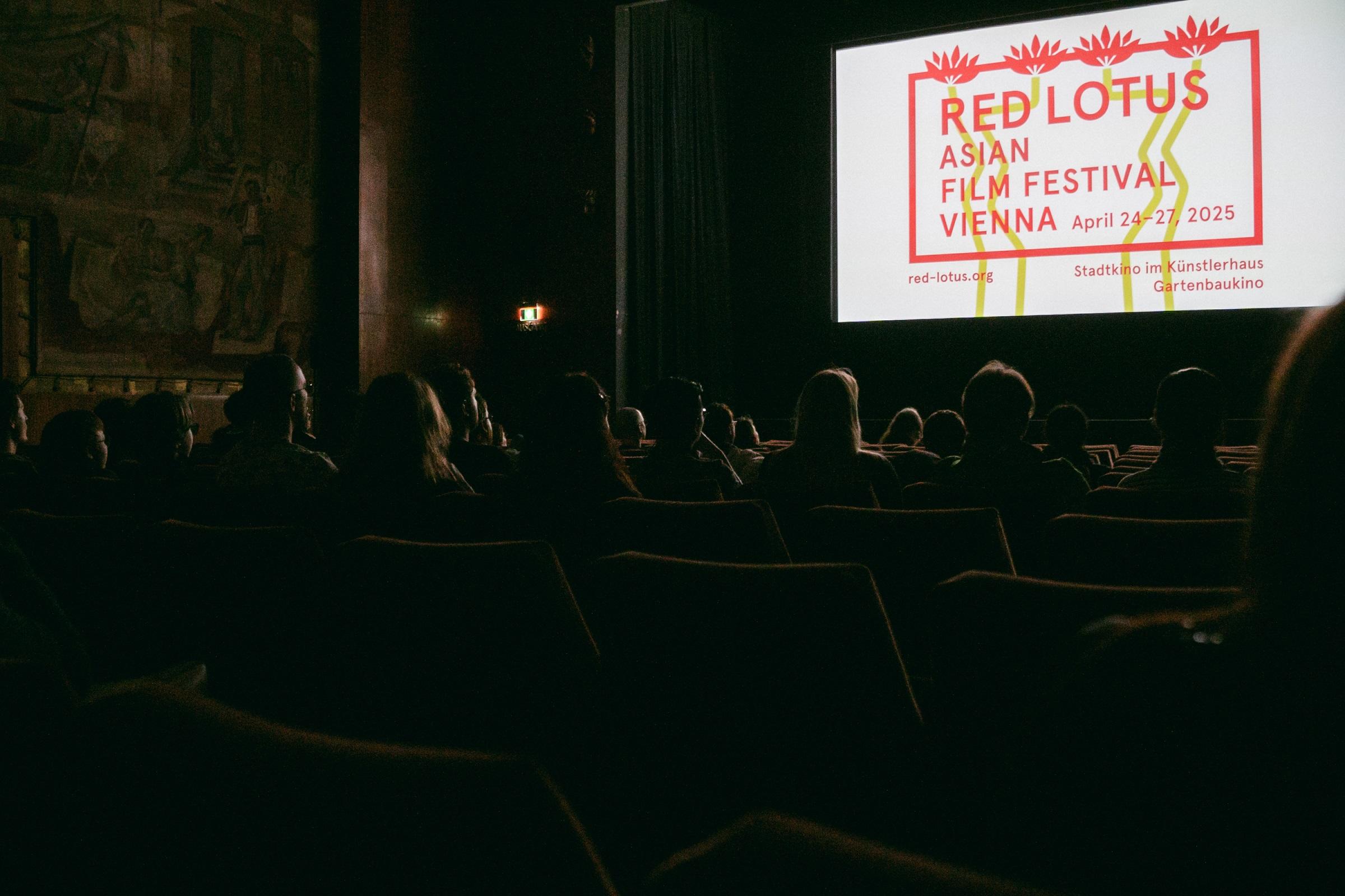 The Hong Kong Economic and Trade Office, Berlin supported the 4th Red Lotus Asian Film Festival in Vienna, Austria. Photo shows the audience at the screening in Vienna on April 25 (Vienna time).