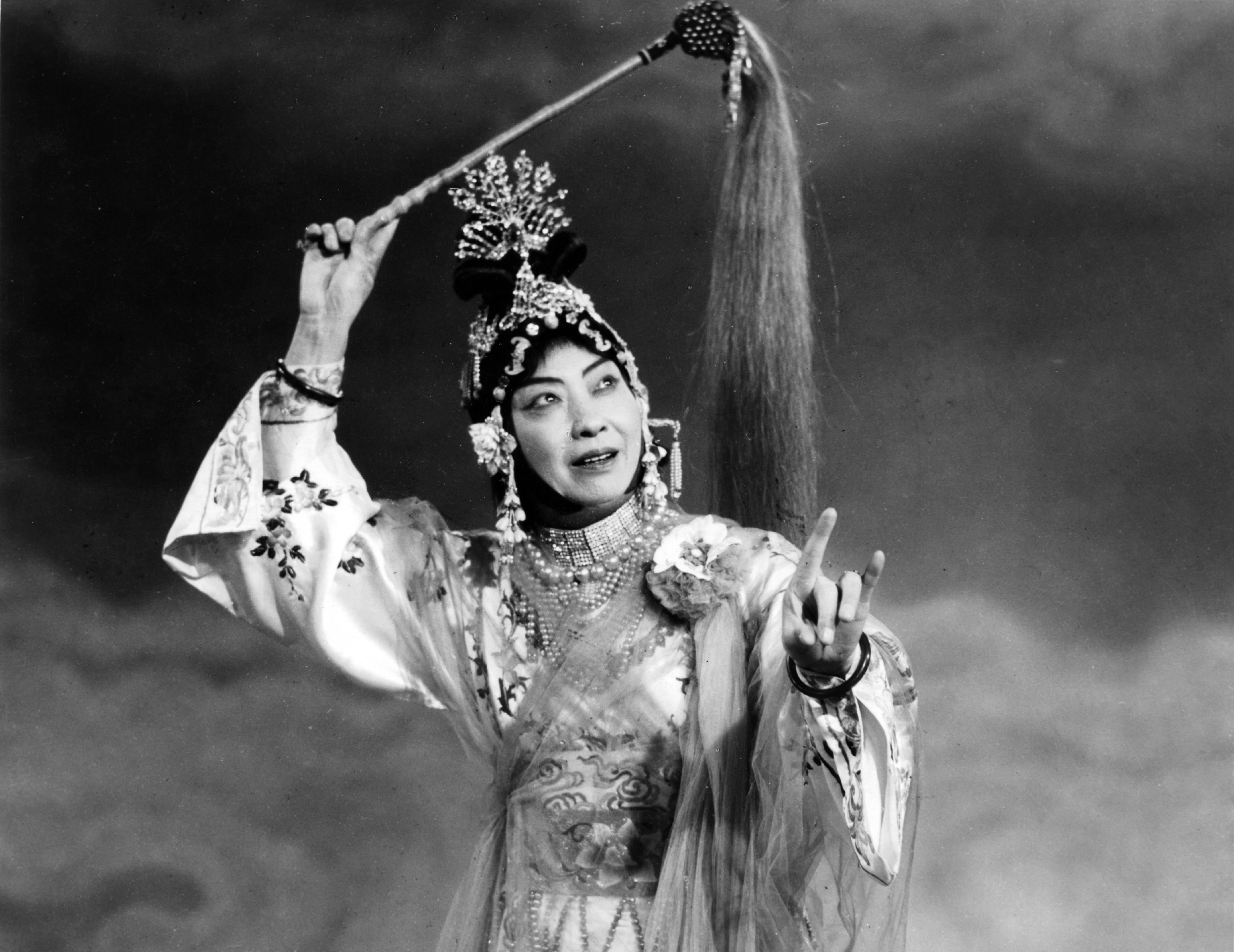 The Chinese Opera Festival will launch the screening programme "Chinese Opera Film Shows" from May to September. Photo shows a film still of "The Goddess of Luo River" (1955).