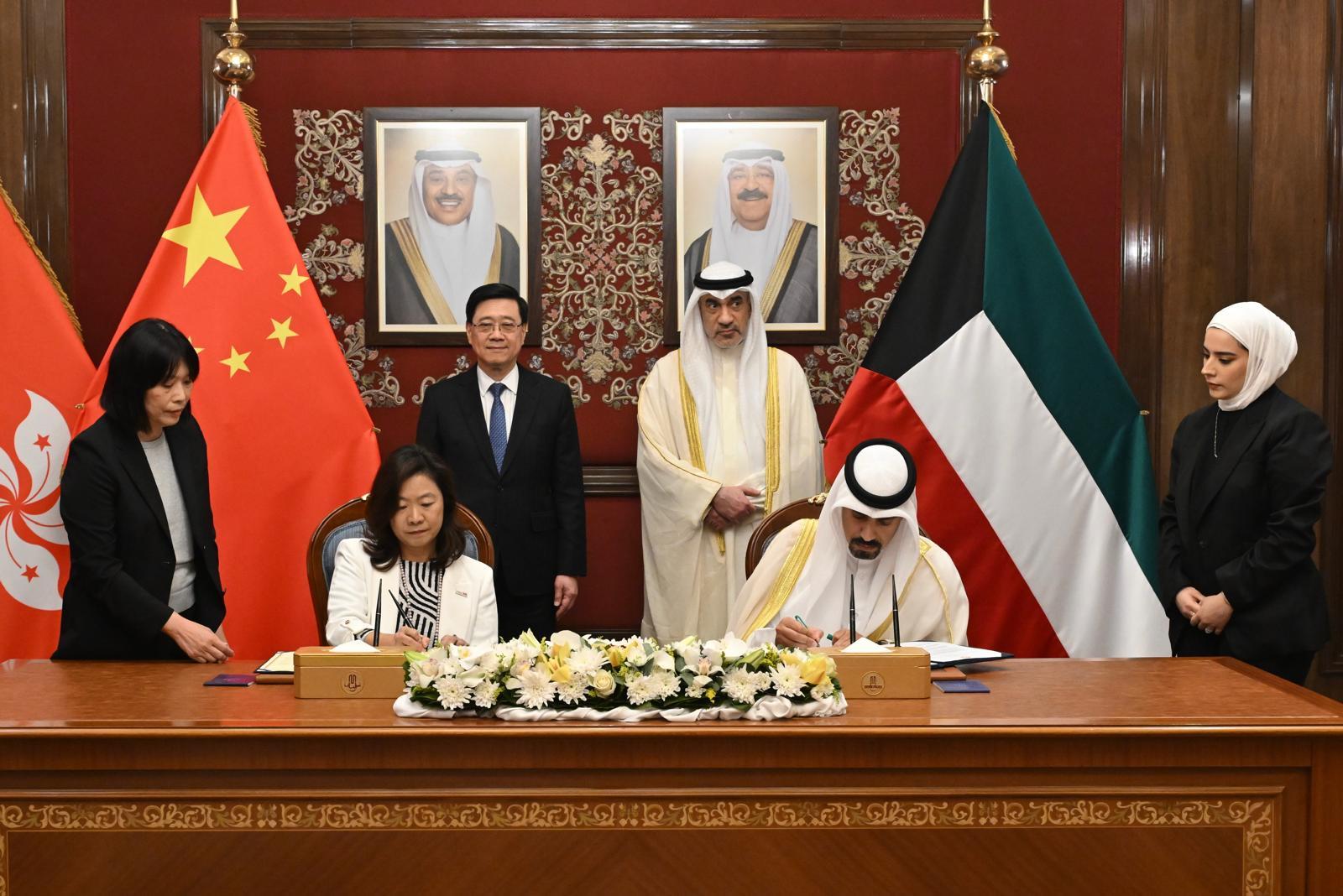 The Chief Executive, Mr John Lee, attended a Memorandum of Understanding signing ceremony between Hong Kong and Kuwait in Kuwait today (May 13). Photo shows Mr Lee (back row, left) witnessing the signing of a Memorandum of Understanding between Invest Hong Kong and Kuwait Direct Investment Promotion Authority.
