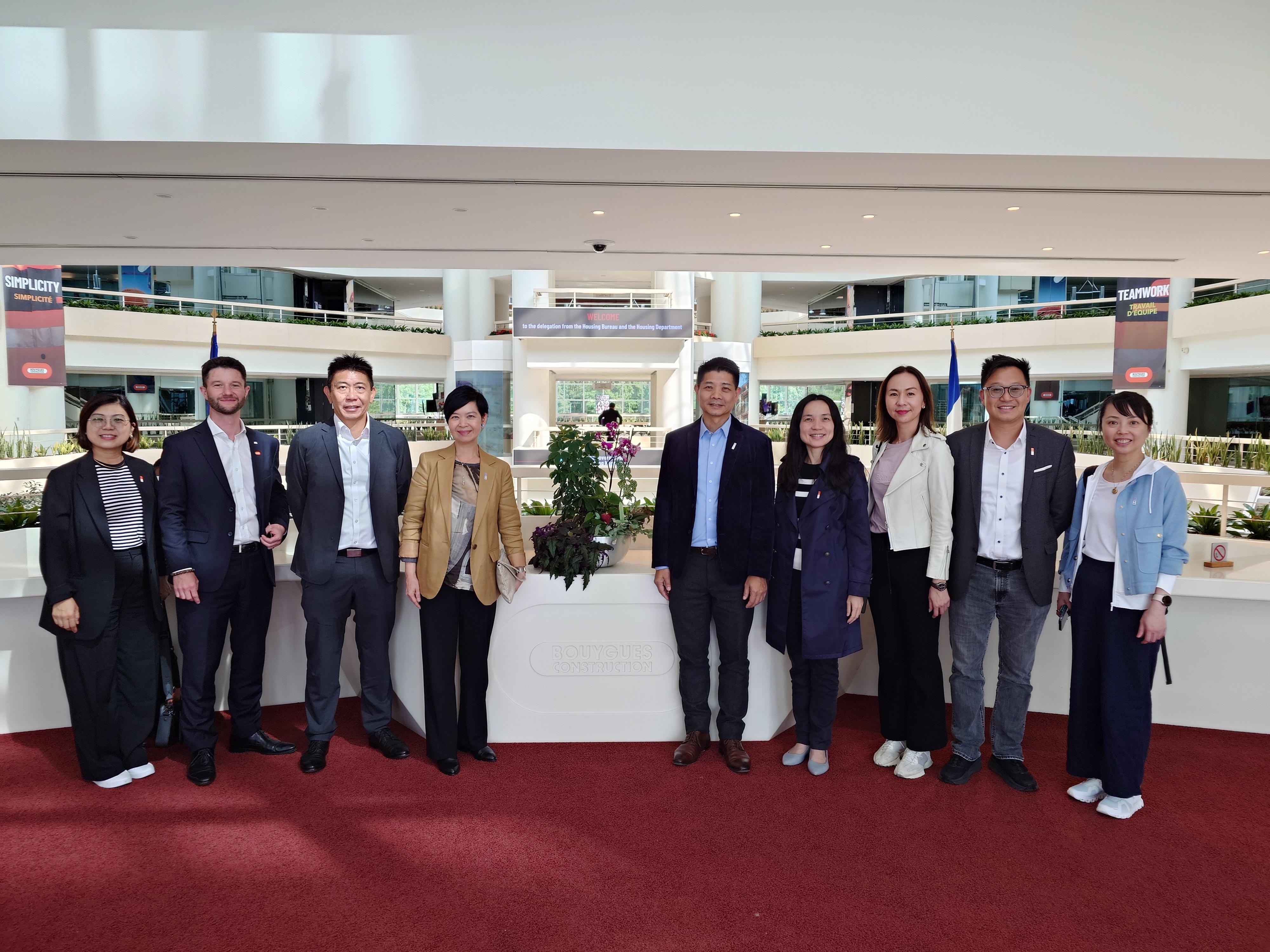 The Secretary for Housing, Ms Winnie Ho, began her visit to Paris, France, yesterday (May 19, Paris time). Photo shows Ms Ho (fourth left) visiting the Construction Innovation Centre at the Bouygues Construction headquarters yesterday.