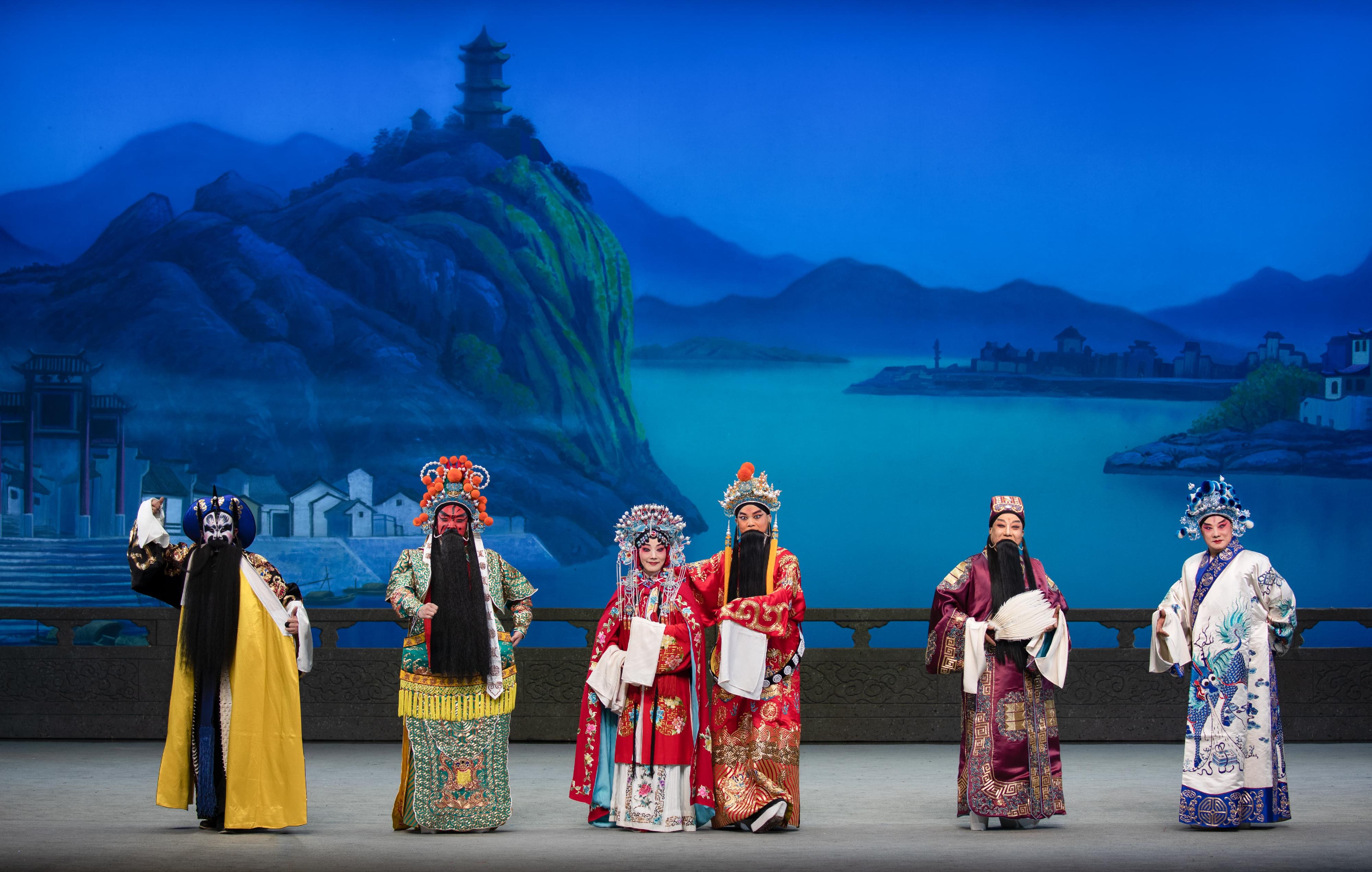The Xi'an Performing Arts Group's Youth Experimental Troupe of Qinqiang Opera will come to Hong Kong in July to present two performances for the Chinese Culture Festival 2025, organised by the Leisure and Cultural Services Department. Photo shows a scene from "Returning to Jingzhou".