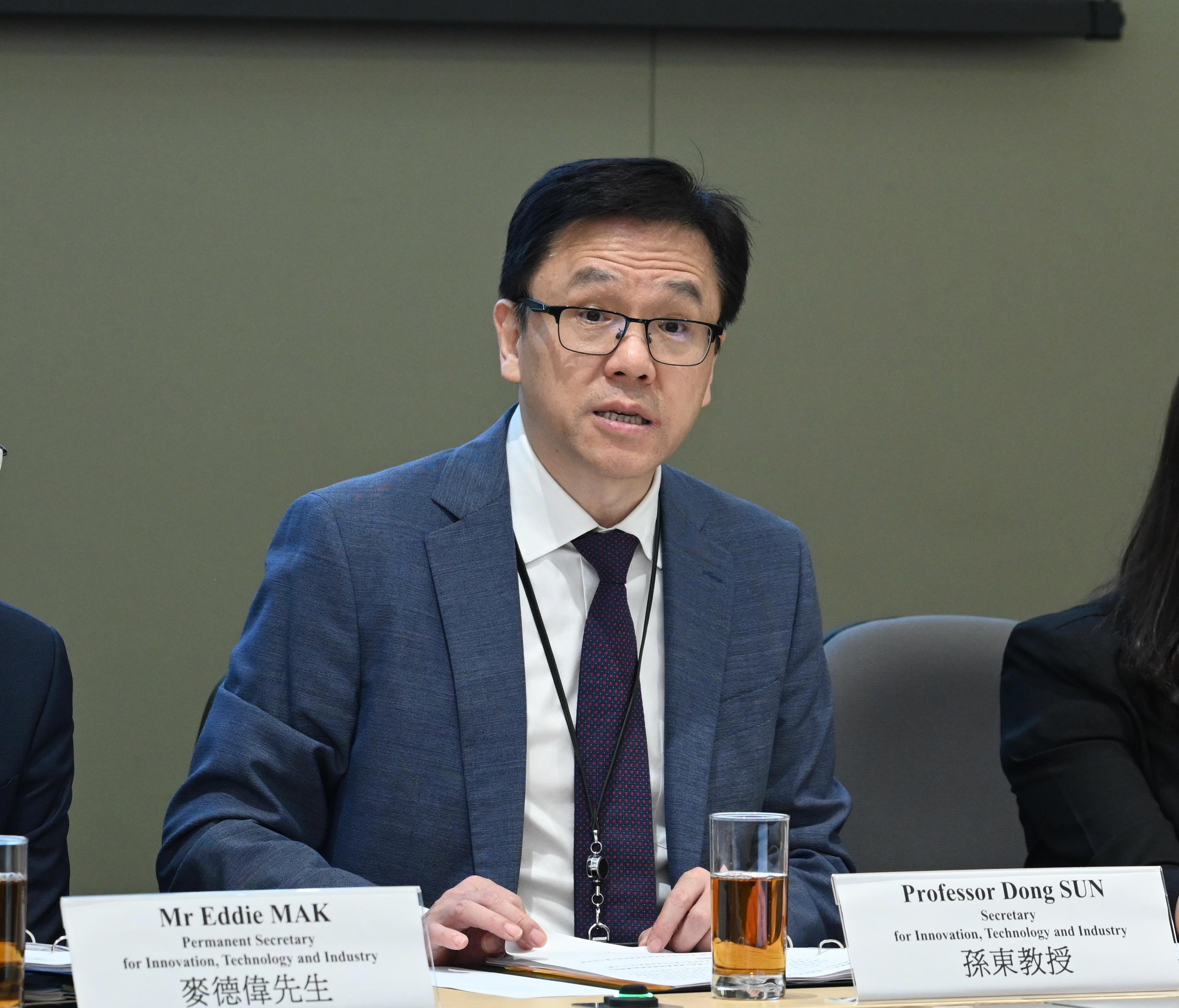 創新科技及工業局局長孫東教授今日（六月十日）主持創新科技與產業發展委員會第六次會議。