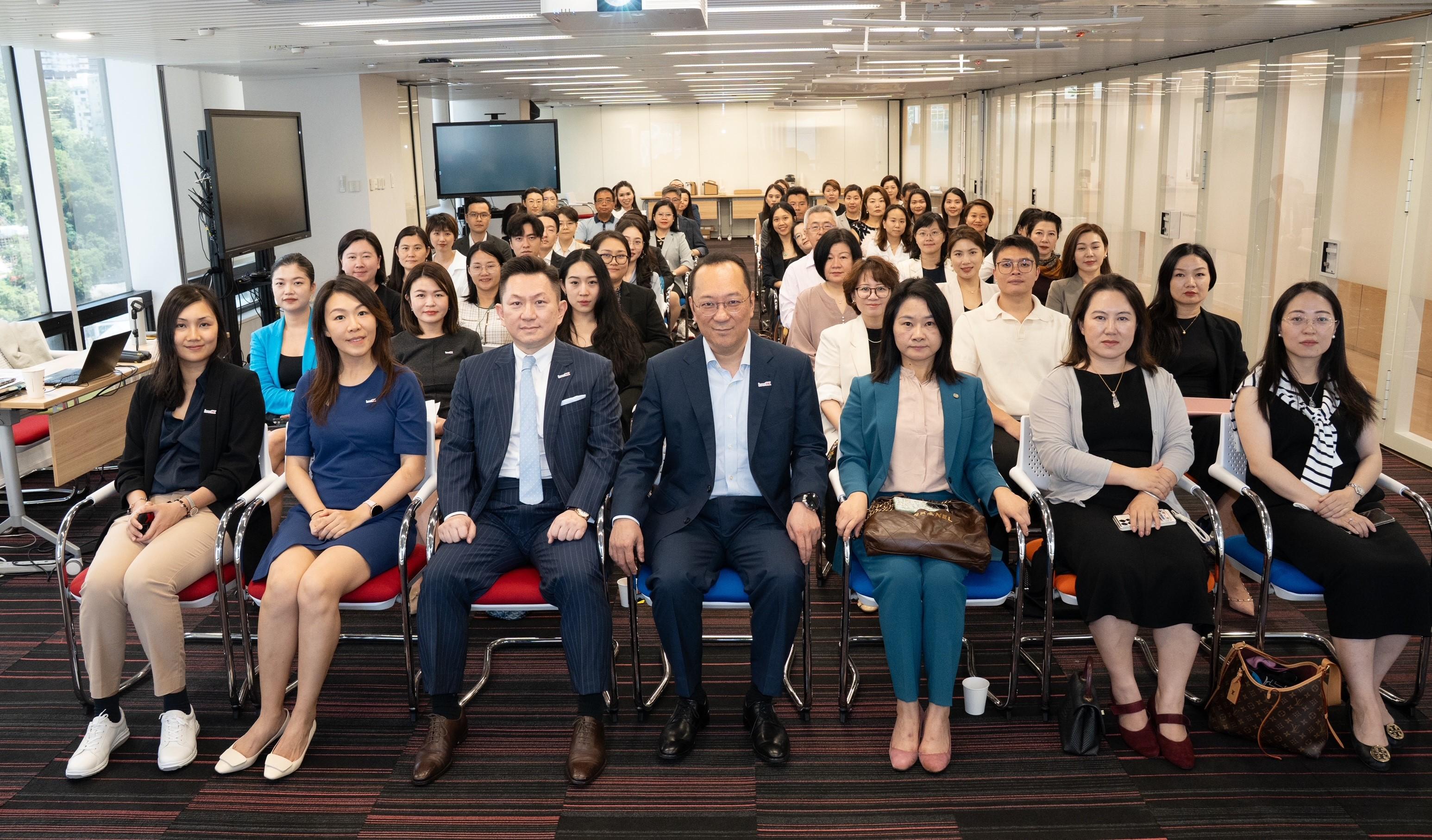 Invest Hong Kong (InvestHK) today (June 10) hosted the Hong Kong Wealth Management and Professional Services Policy Briefing. Photo shows representatives of InvestHK and participants from legal and professional firms serving high-net-worth clients at the event.