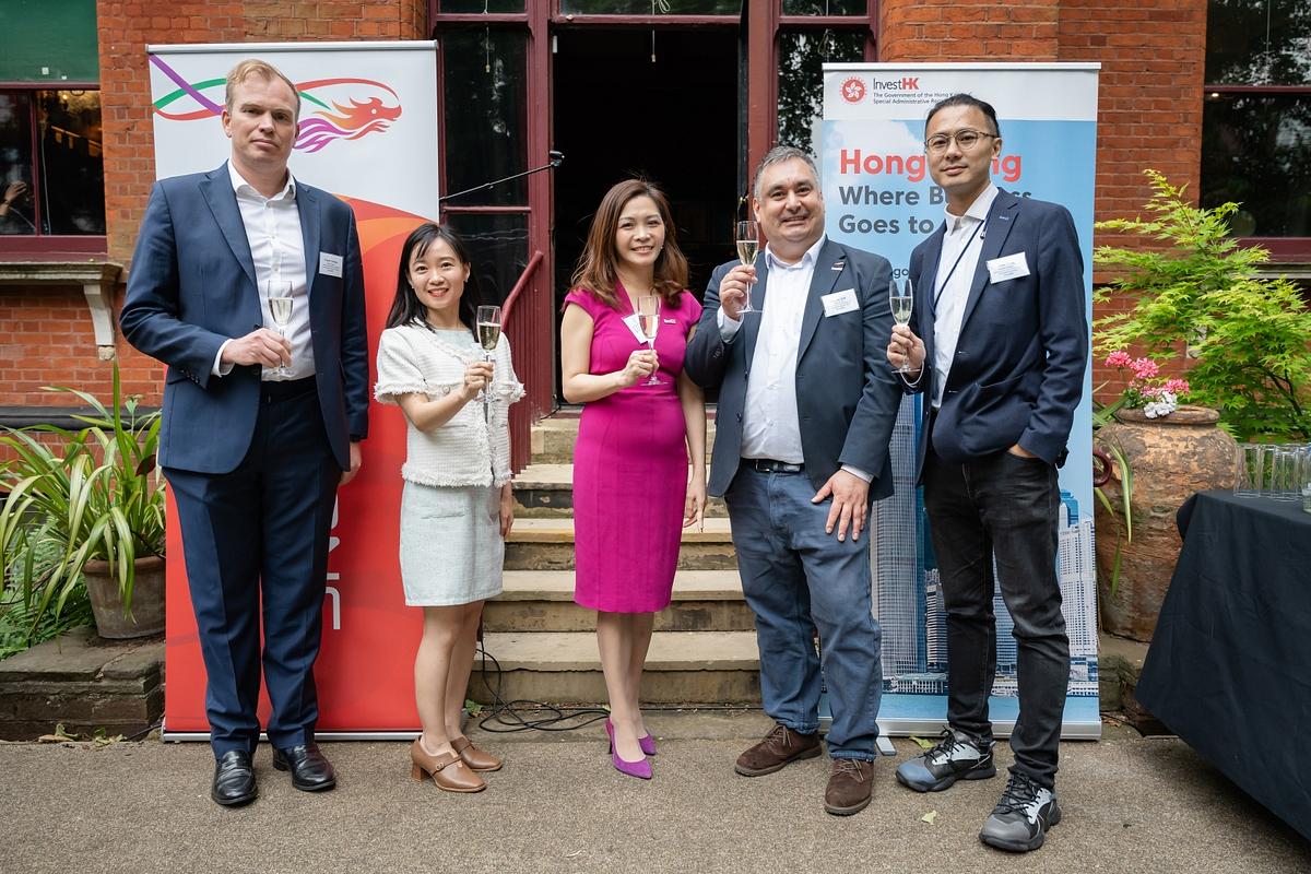 Invest Hong Kong (InvestHK) co-organised a networking reception with the Hong Kong Economic and Trade Office, London on June 9 (London time) for participants of the London Tech Week to promote business opportunities in Hong Kong. Photo shows the Head of Business and Talent Attraction/Investment Promotion at the InvestHK London Office, Ms Daisy Ip (centre), and InvestHK's Innovation and Technology team members.