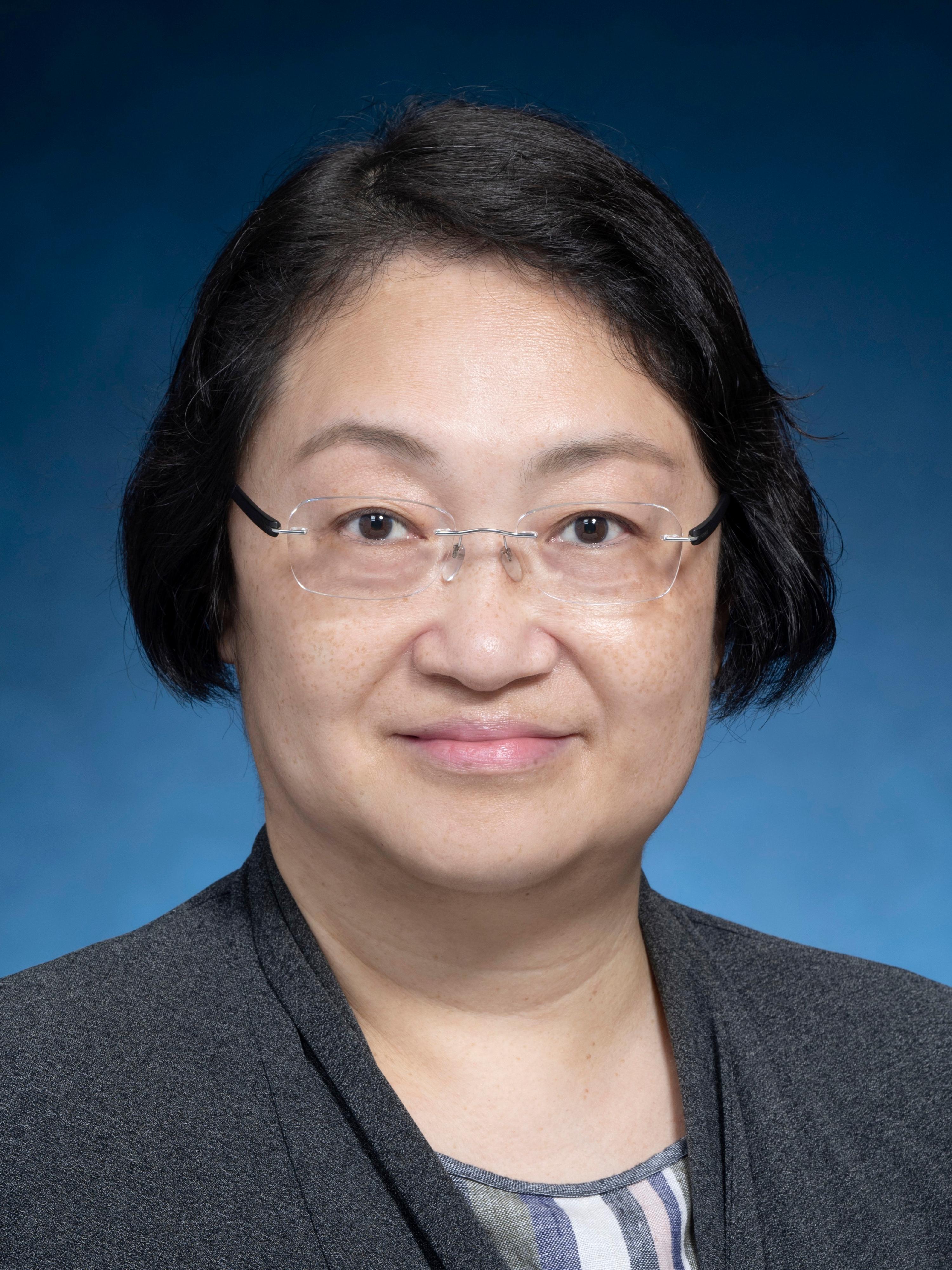 Miss Helen Tang, Registrar of Companies, has proceeded on pre-retirement leave.

