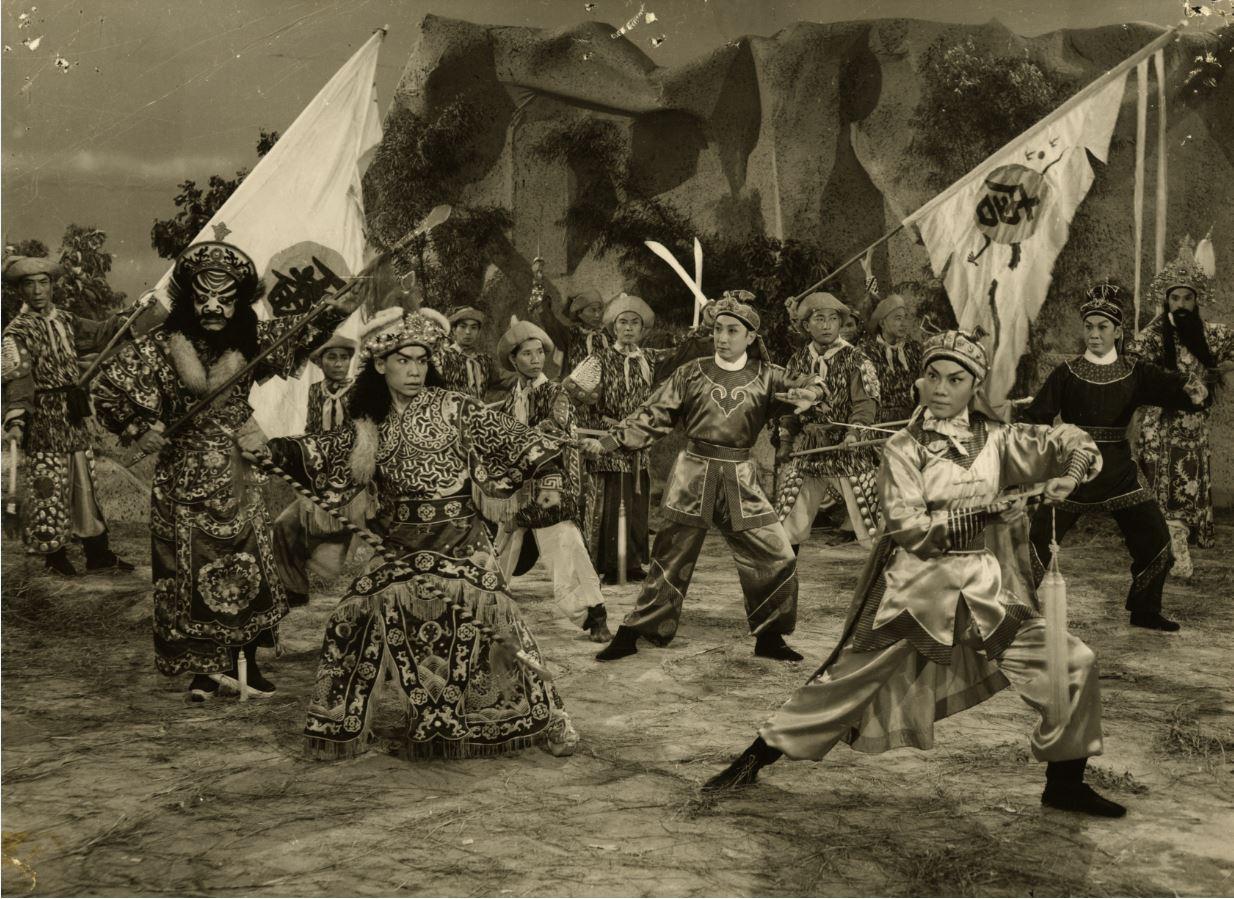 To commemorate the 100th anniversary of the birth of acclaimed Cantonese opera virtuoso Fung Wong Nui, the Hong Kong Film Archive of the Leisure and Cultural Services Department will present "Phoenix on the Silver Screen - A Centenary Tribute to Fung Wong Nui" as part of its screening series "Morning Matinee" from August 1 to October 31, featuring 16 classic films starring her. Photo shows a film still from "Lady General Fa Muk-lan" (1961).  
