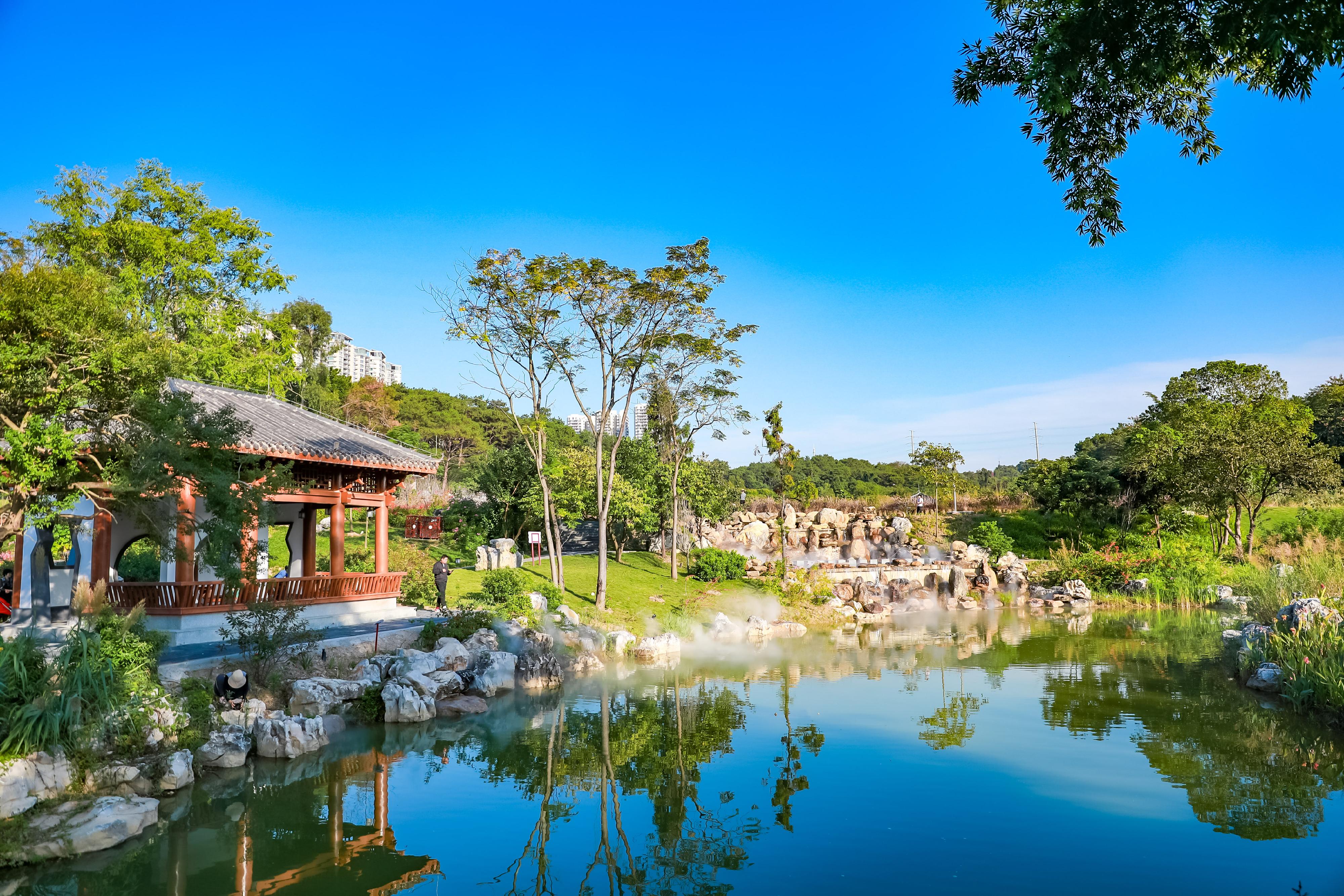 The Chinese Medicine Regulatory Office of the Department of Health today (June 27) signed a Co-operation Arrangement with the Guangxi Botanical Garden of Medicinal Plants (Guangxi Garden), a subsidiary organisation of the Administration of Traditional Chinese Medicine of Guangxi Zhuang Autonomous Region. Photo shows the Guangxi Garden.
