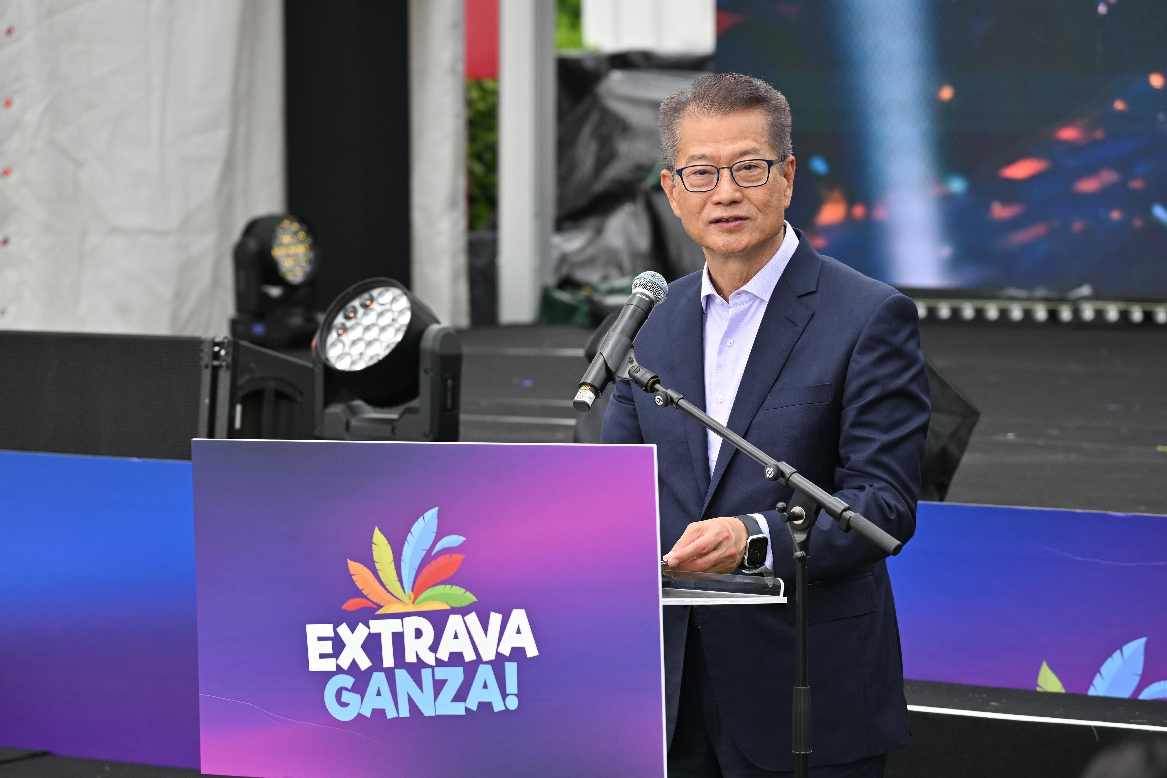 The Financial Secretary, Mr Paul Chan, speaks at the Opening Ceremony of Extravaganza! When Brazil Meets Hong Kong today (June 27). 